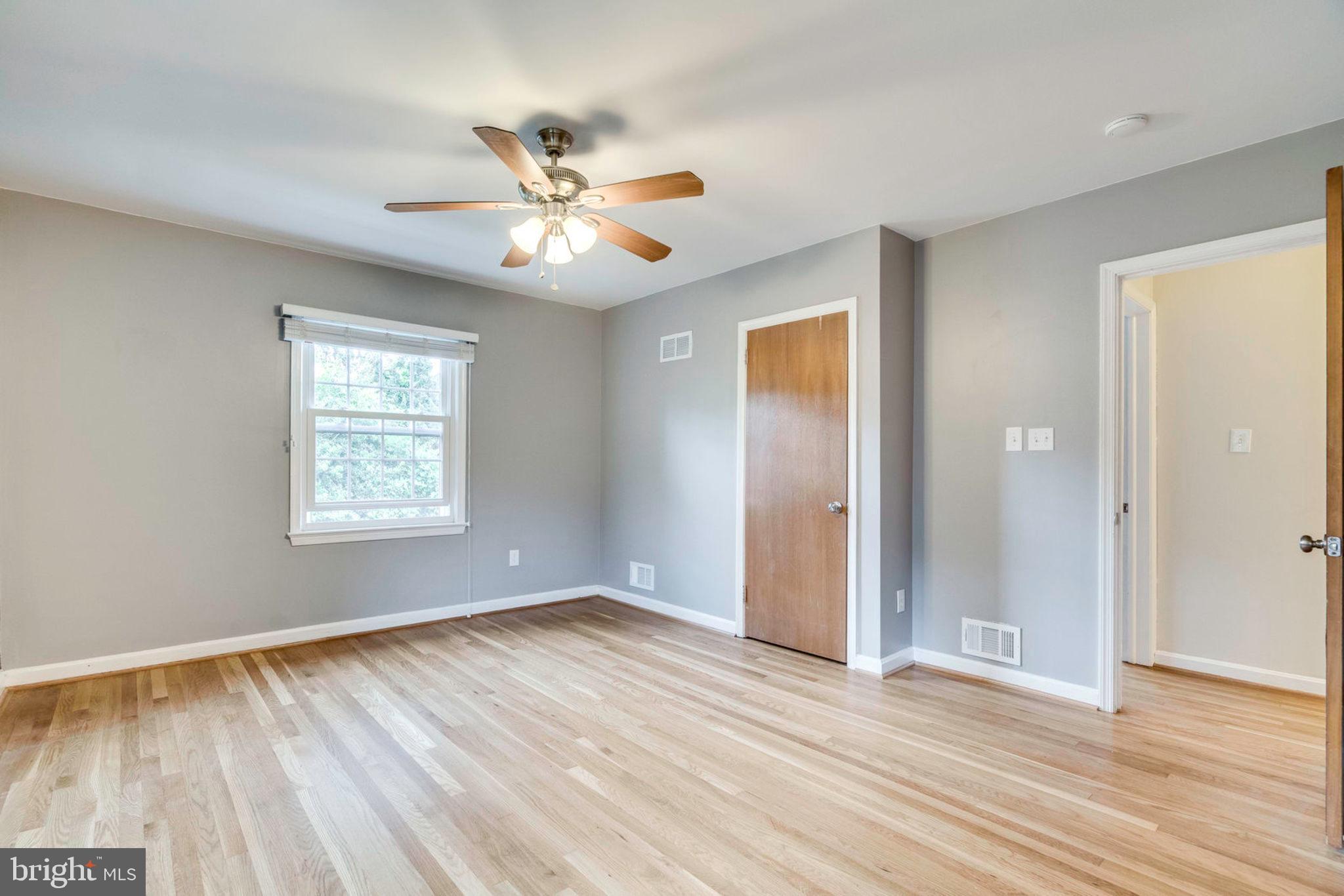 DALE VIEW MANOR - Residential Lease