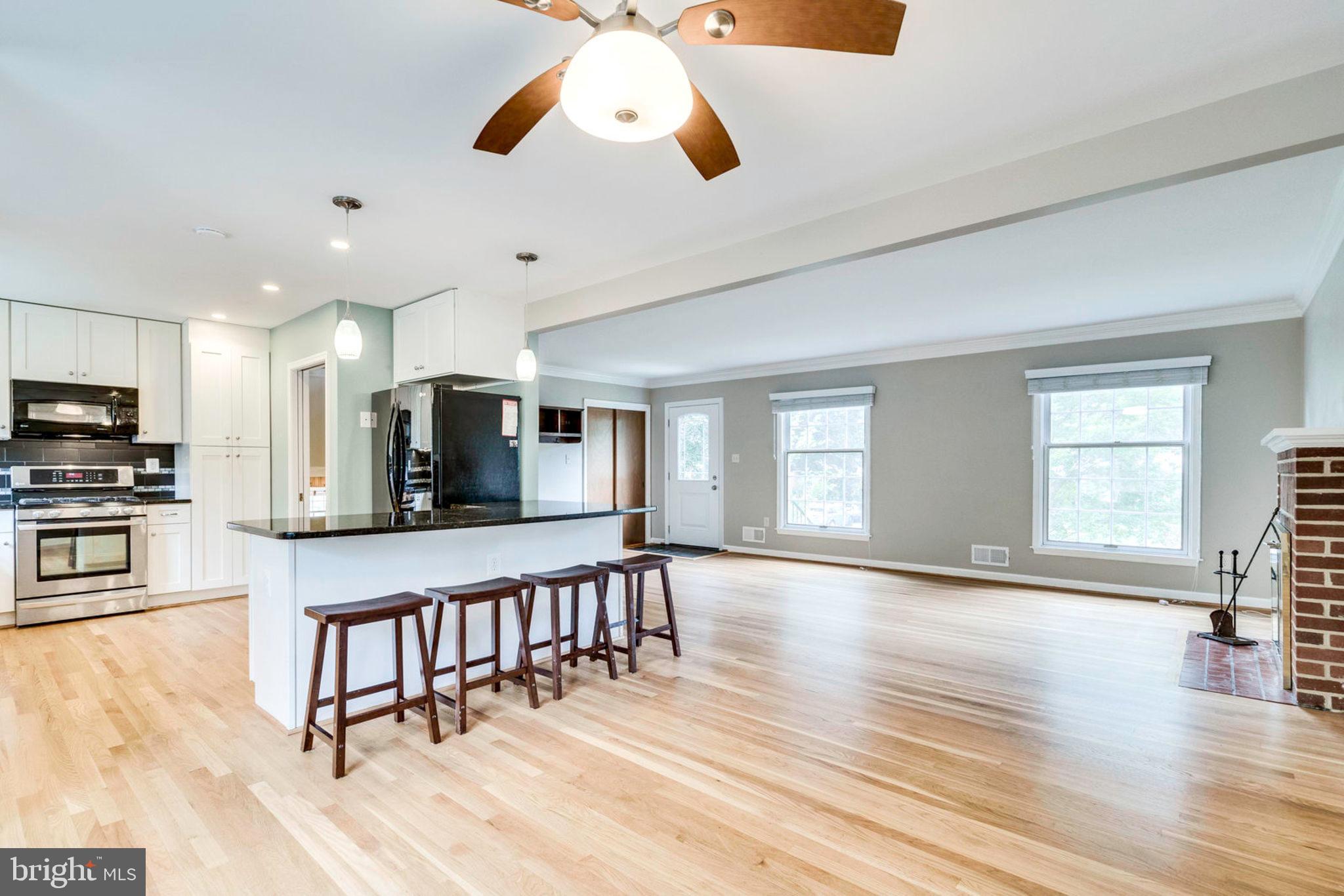 DALE VIEW MANOR - Residential Lease