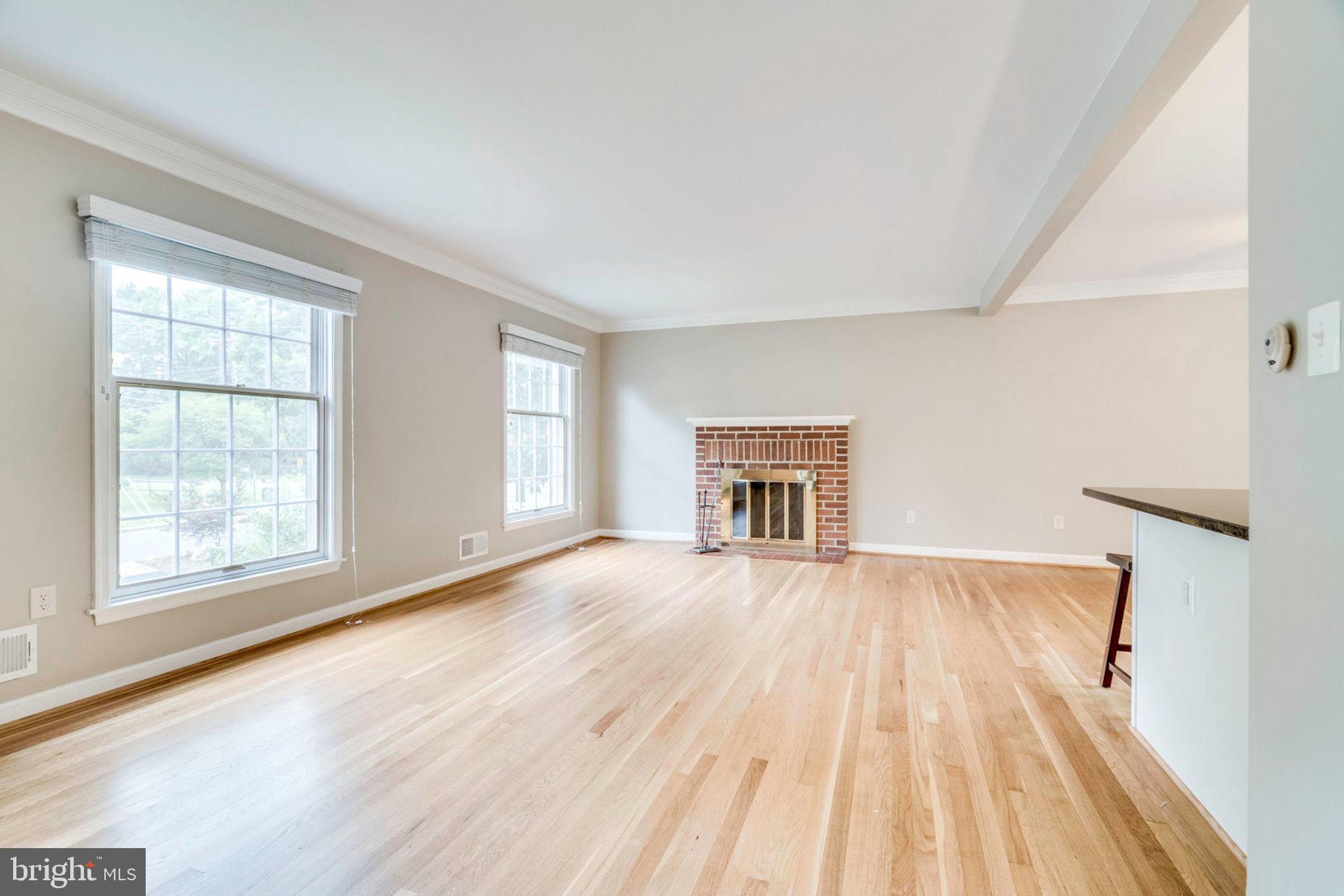 DALE VIEW MANOR - Residential Lease