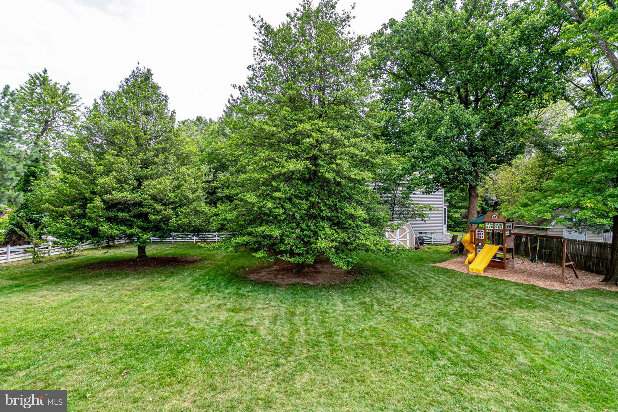 DALE VIEW MANOR - Residential Lease