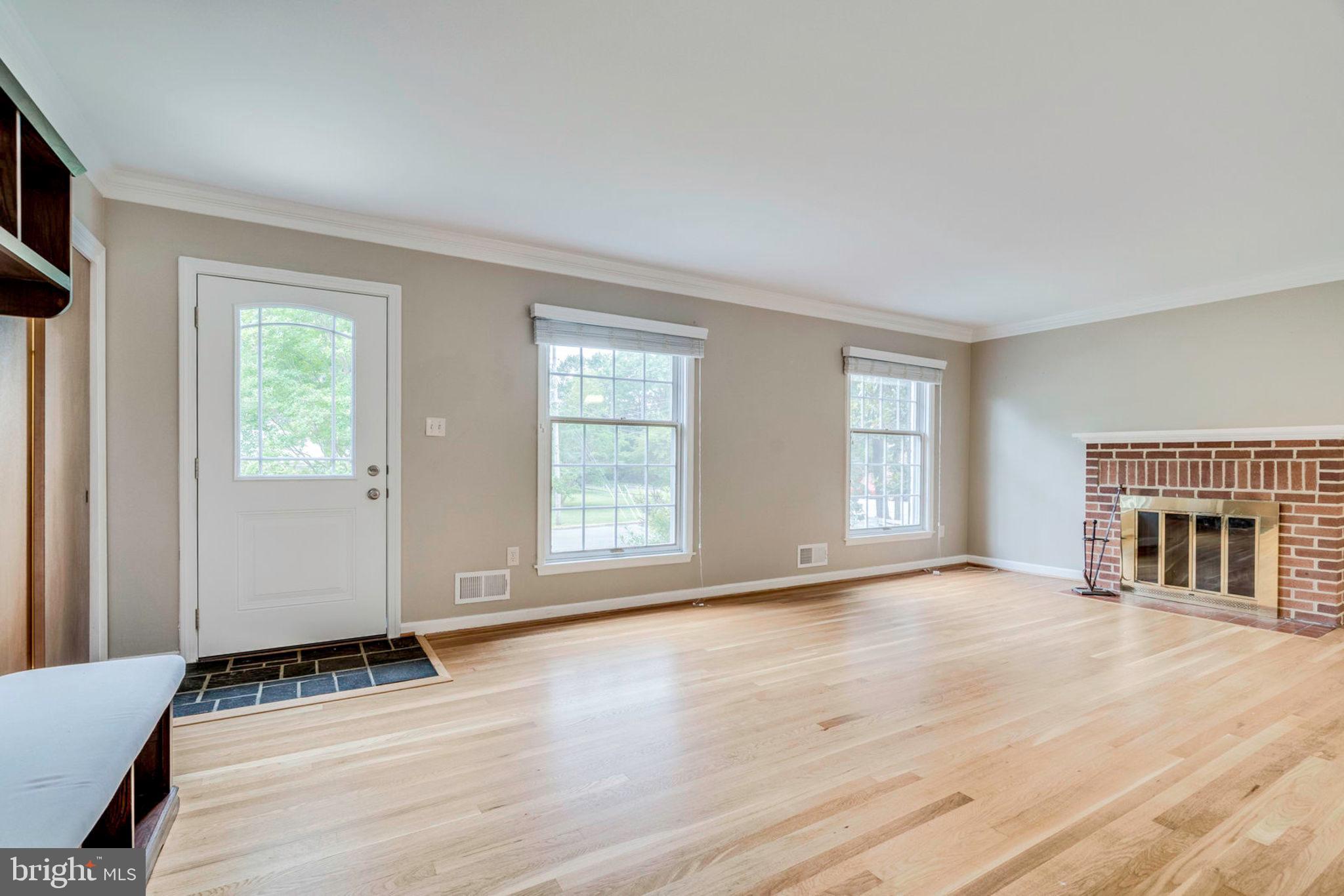 DALE VIEW MANOR - Residential Lease