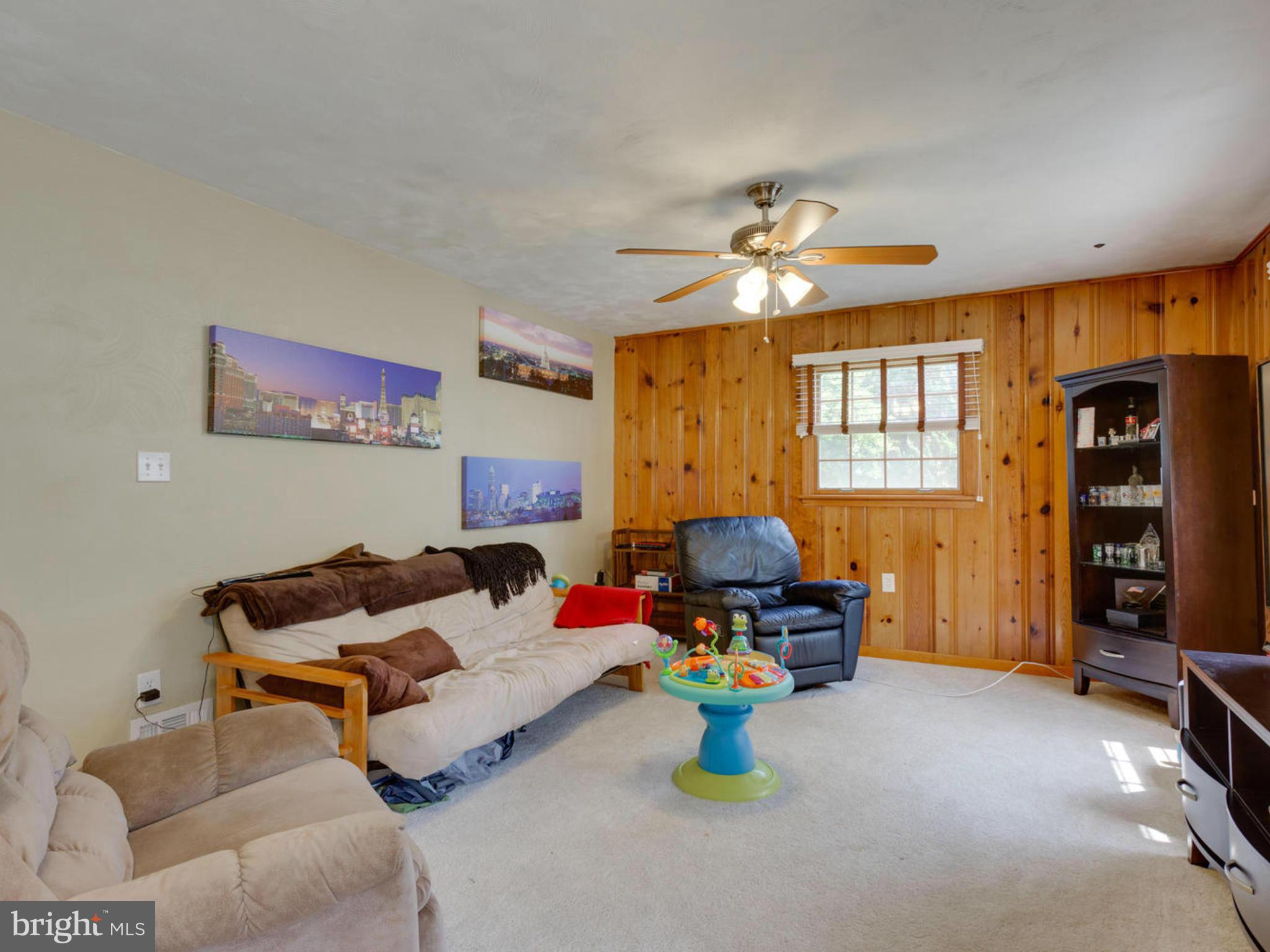 DALE VIEW MANOR - Residential Lease