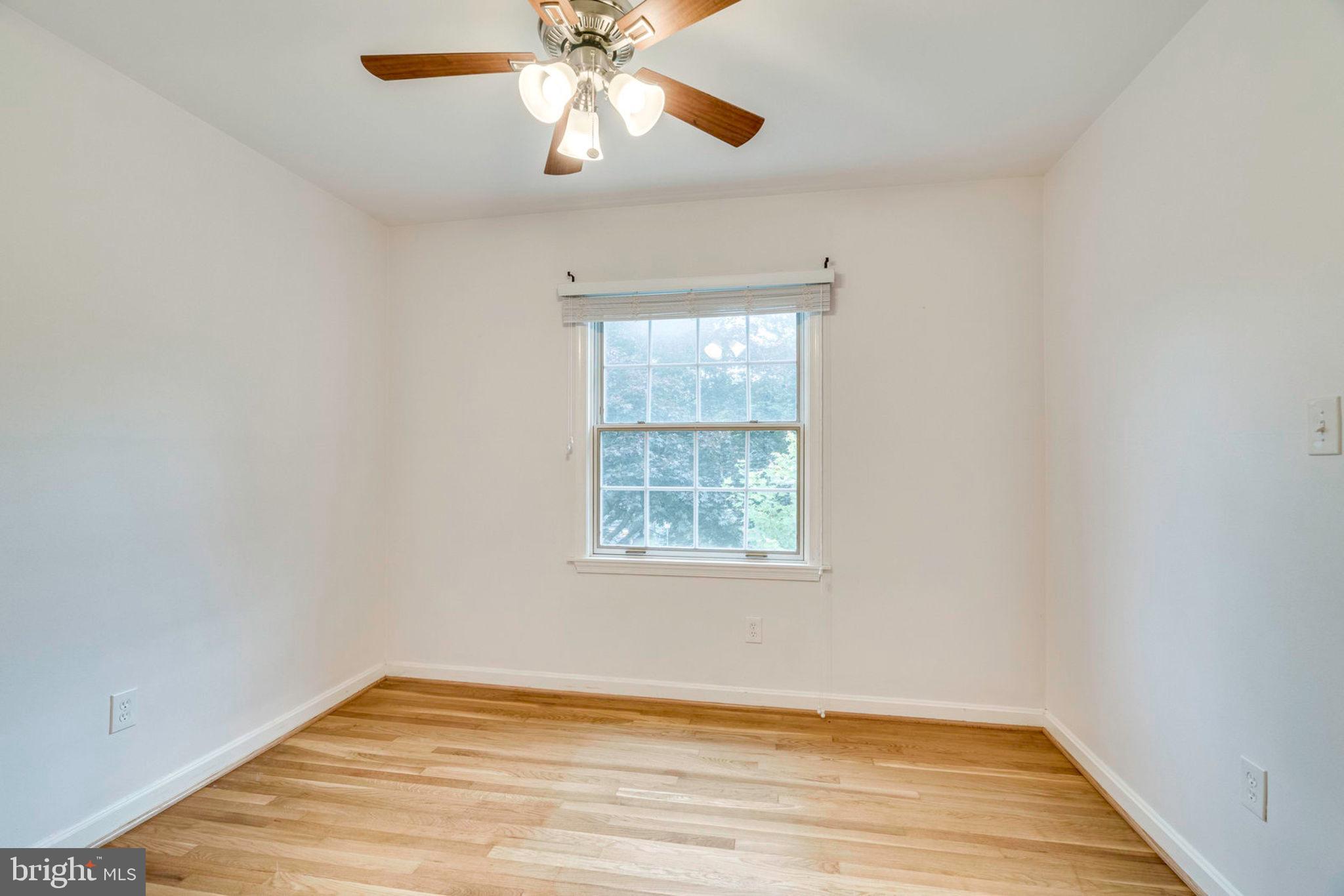 DALE VIEW MANOR - Residential Lease