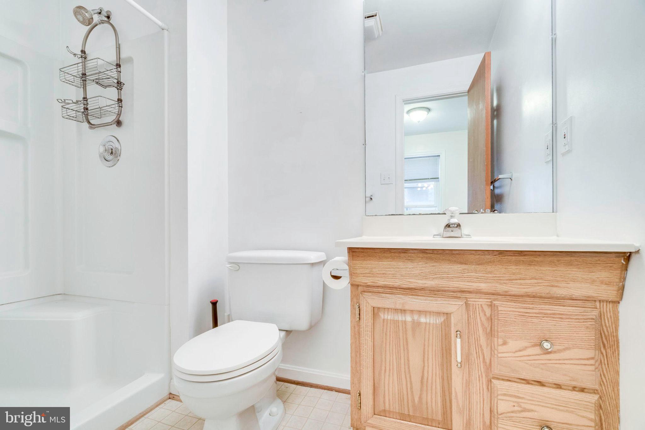 DALE VIEW MANOR - Residential Lease