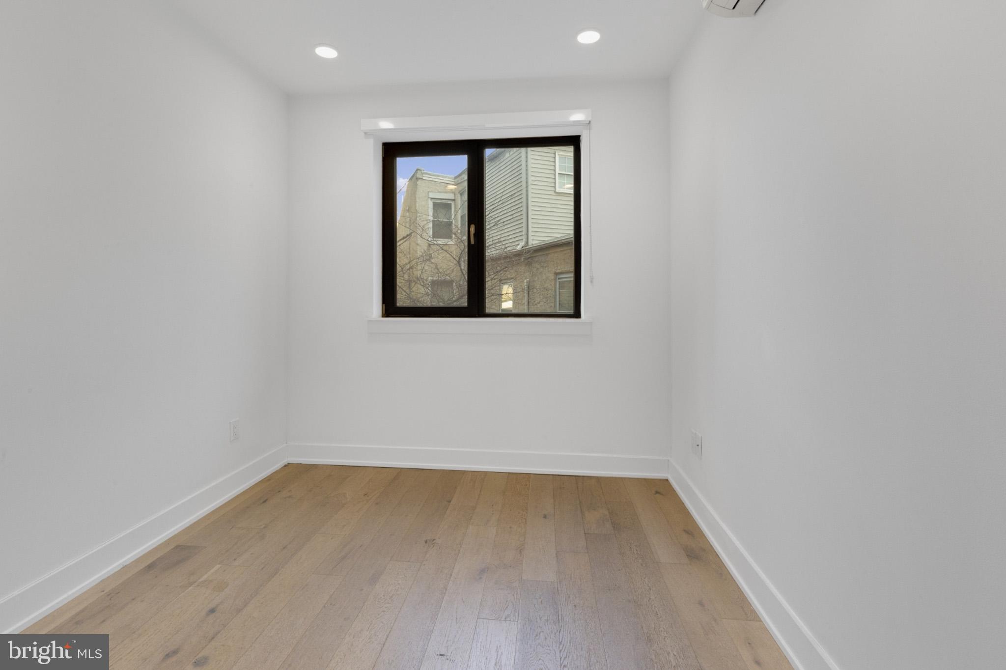 FISHTOWN - Residential Lease