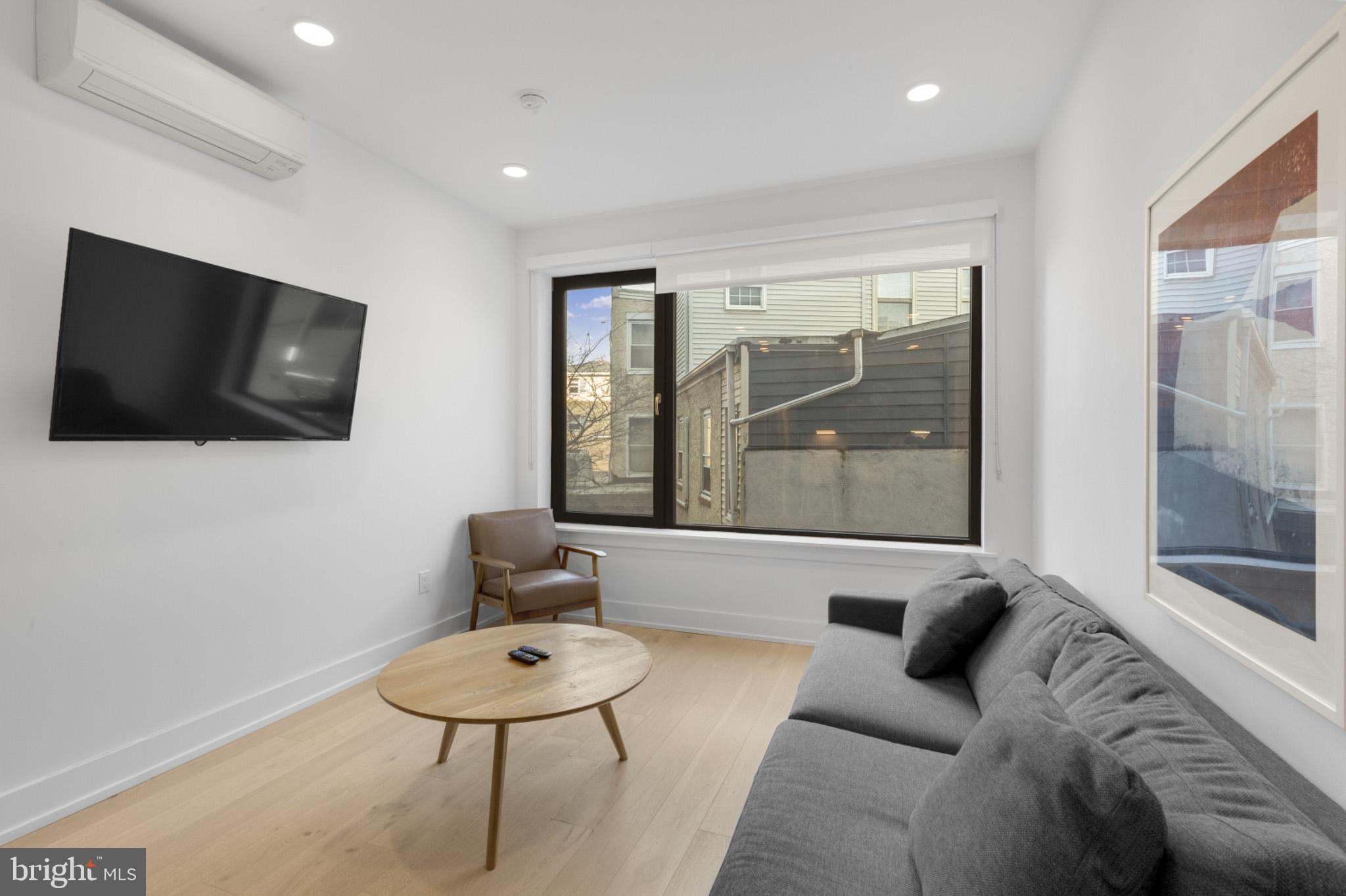 FISHTOWN - Residential Lease