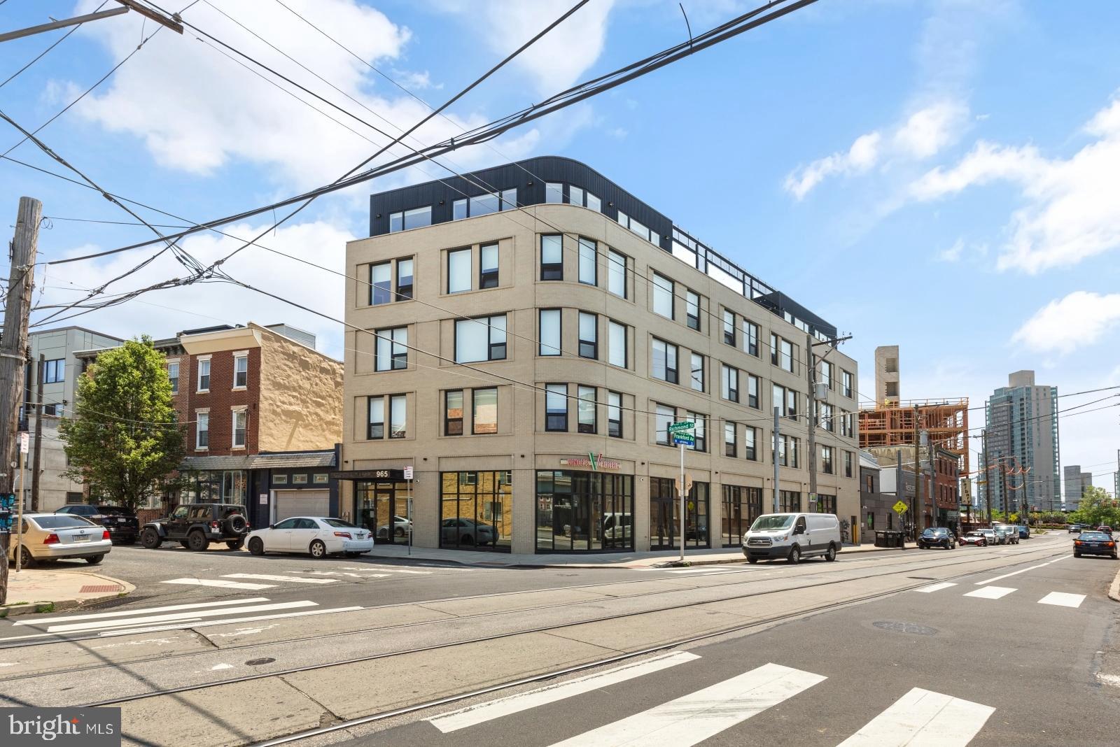 FISHTOWN - Residential Lease