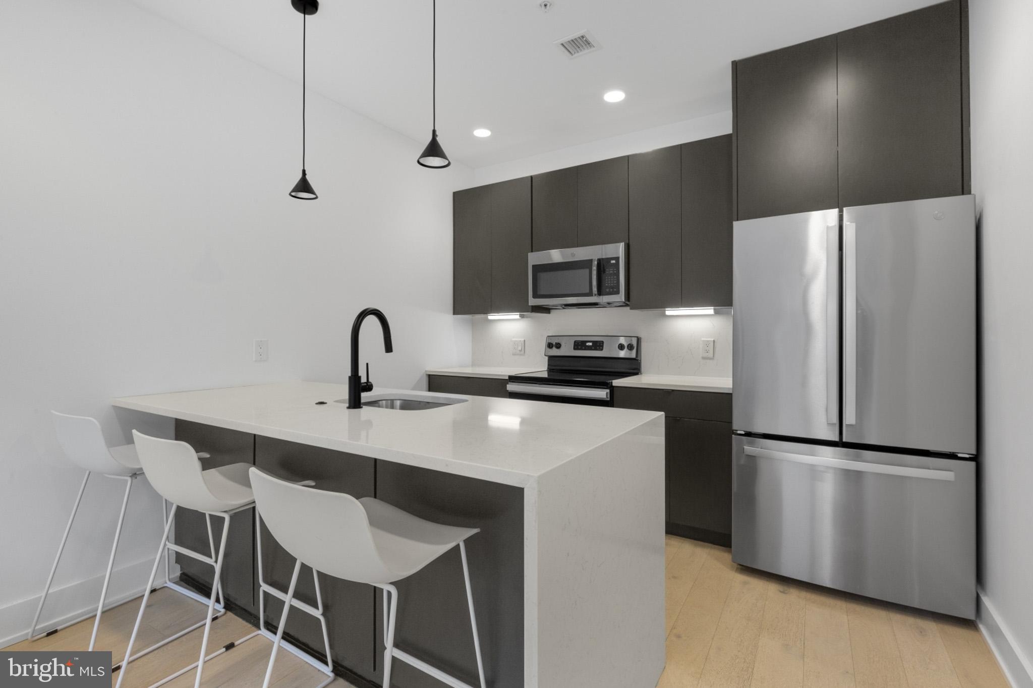 FISHTOWN - Residential Lease