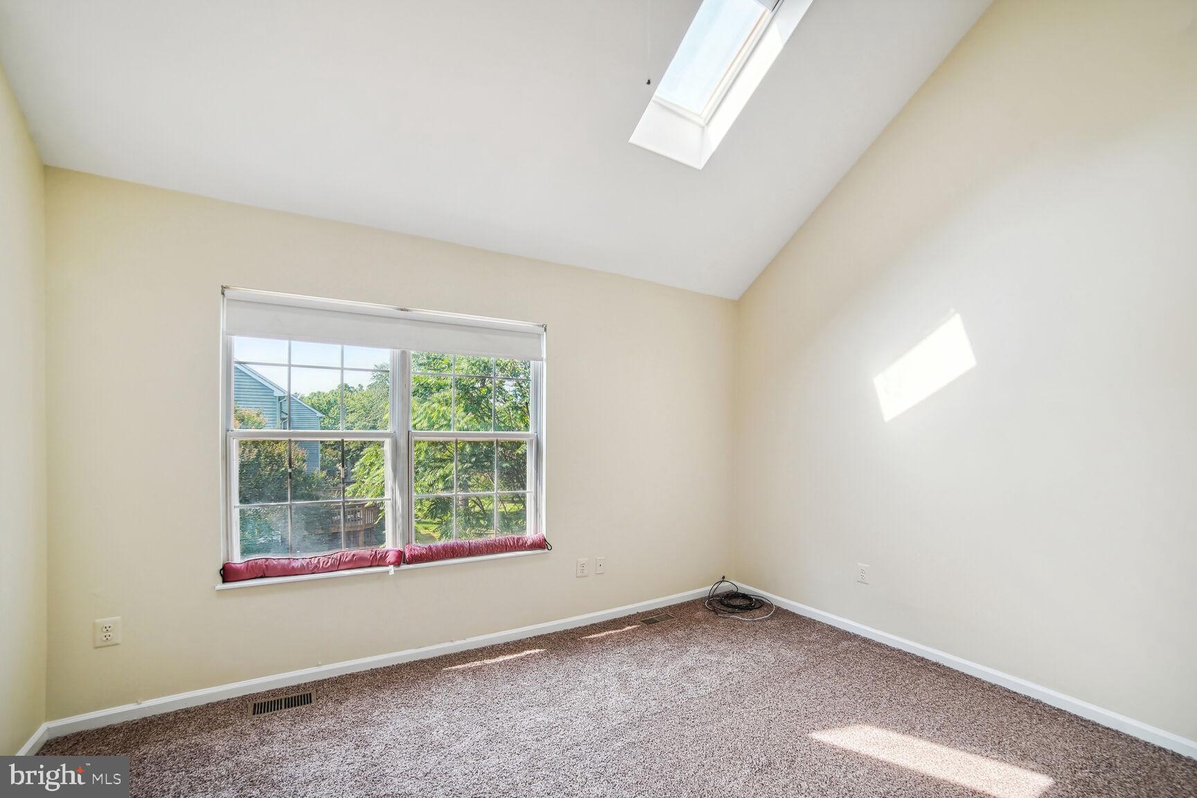 SILVER SPRING CNTRY CLUB - Residential