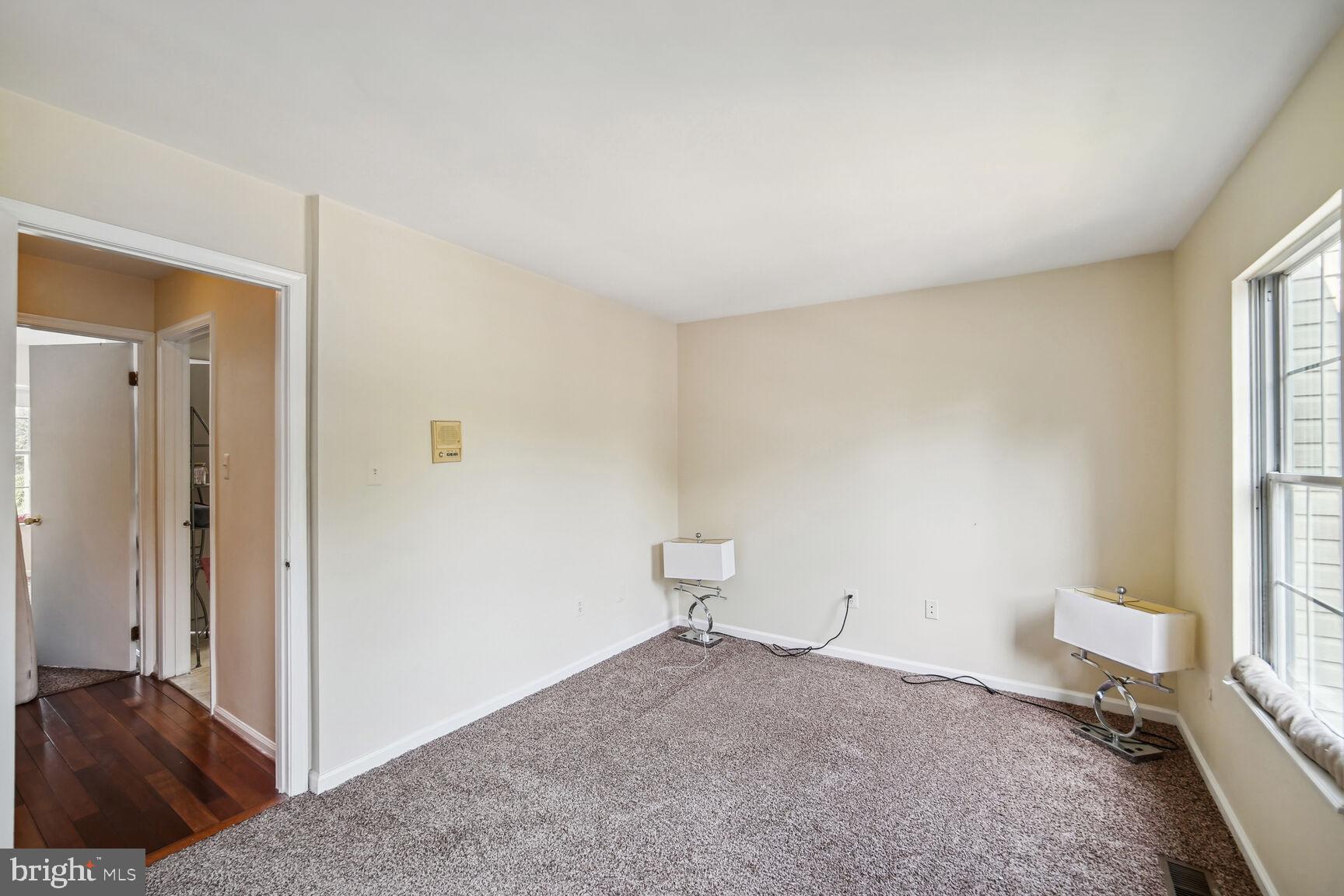 SILVER SPRING CNTRY CLUB - Residential