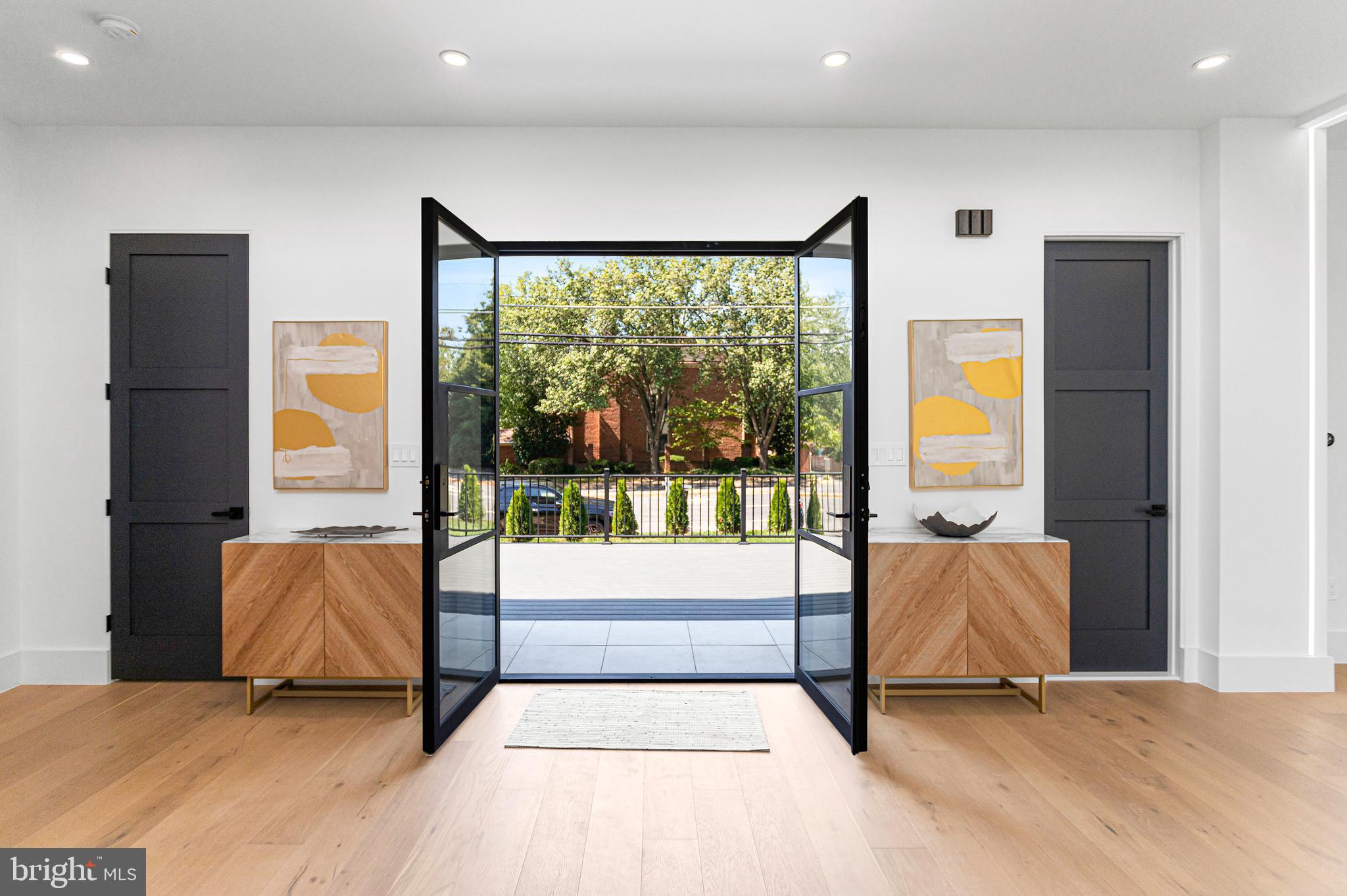 LEWINSVILLE - Residential