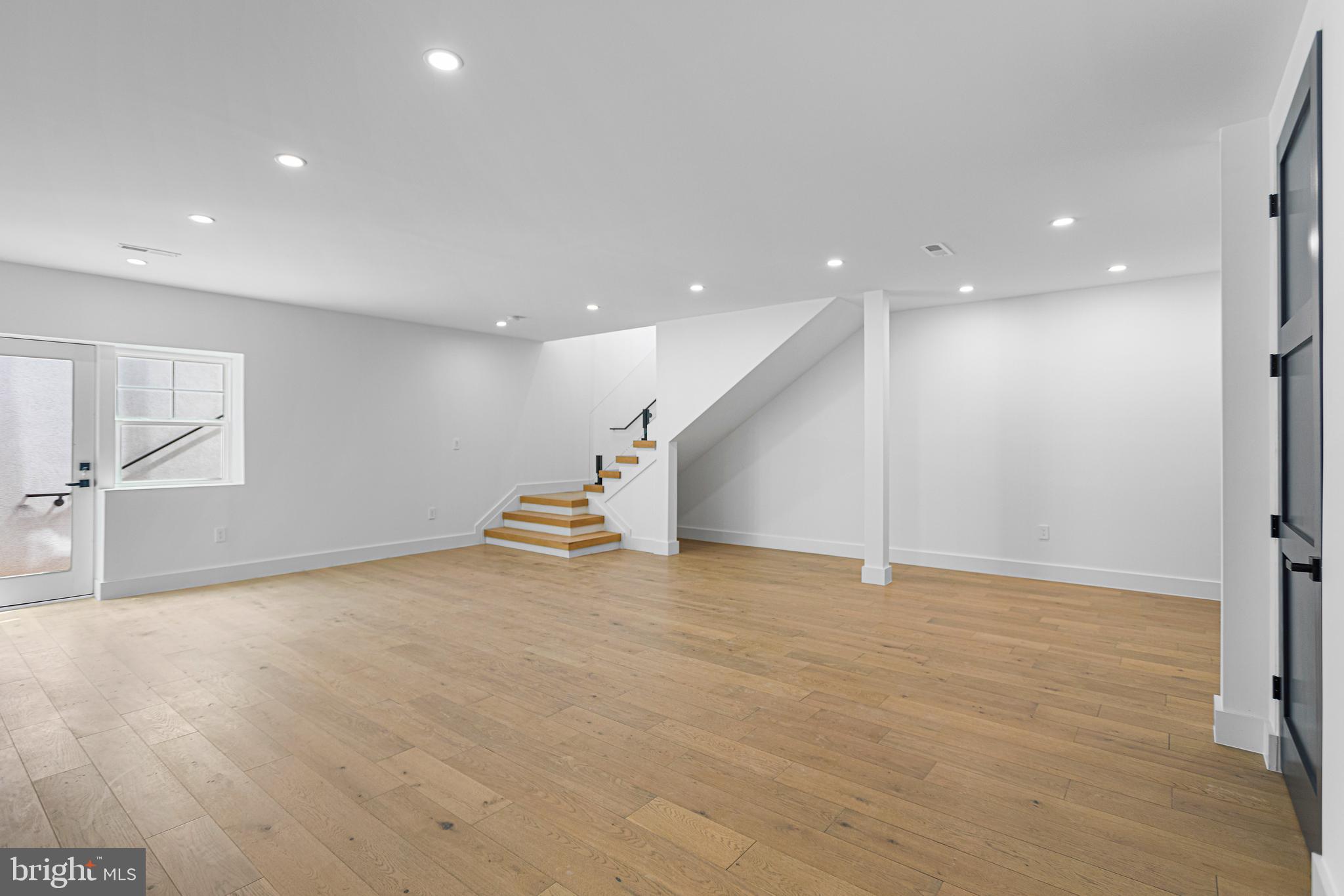 LEWINSVILLE - Residential