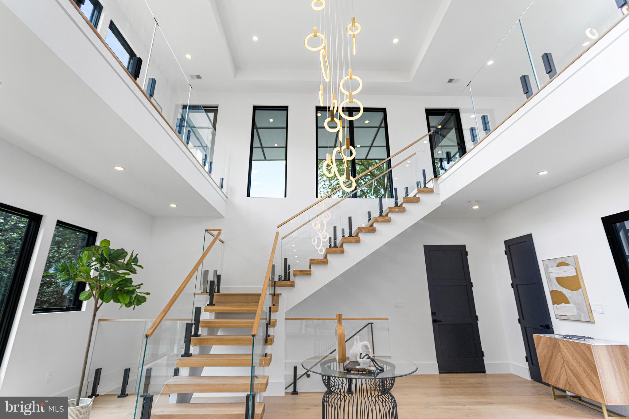 LEWINSVILLE - Residential