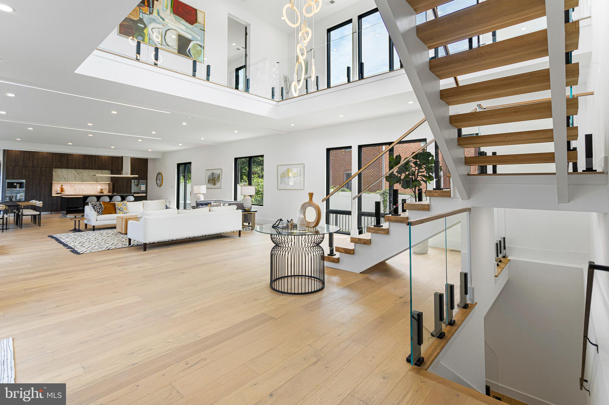 LEWINSVILLE - Residential