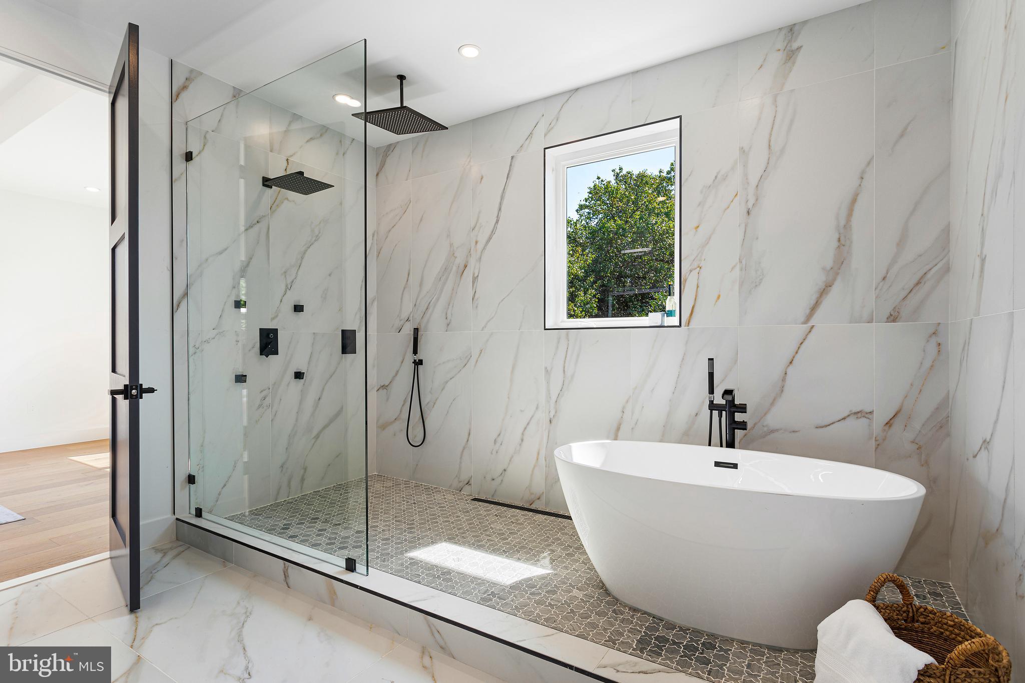 LEWINSVILLE - Residential