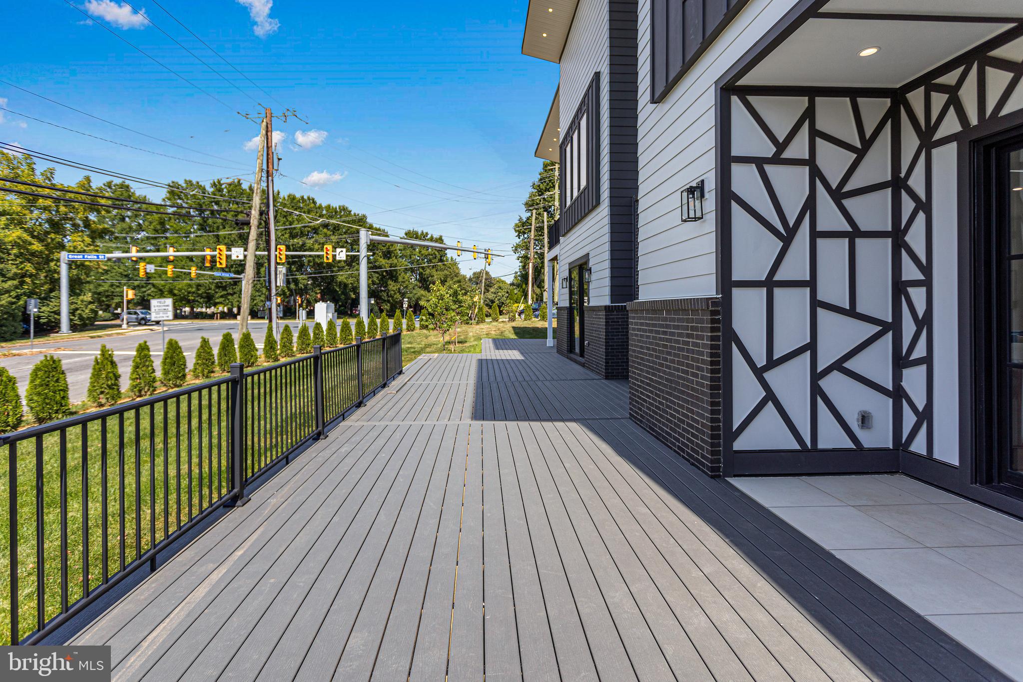 LEWINSVILLE - Residential