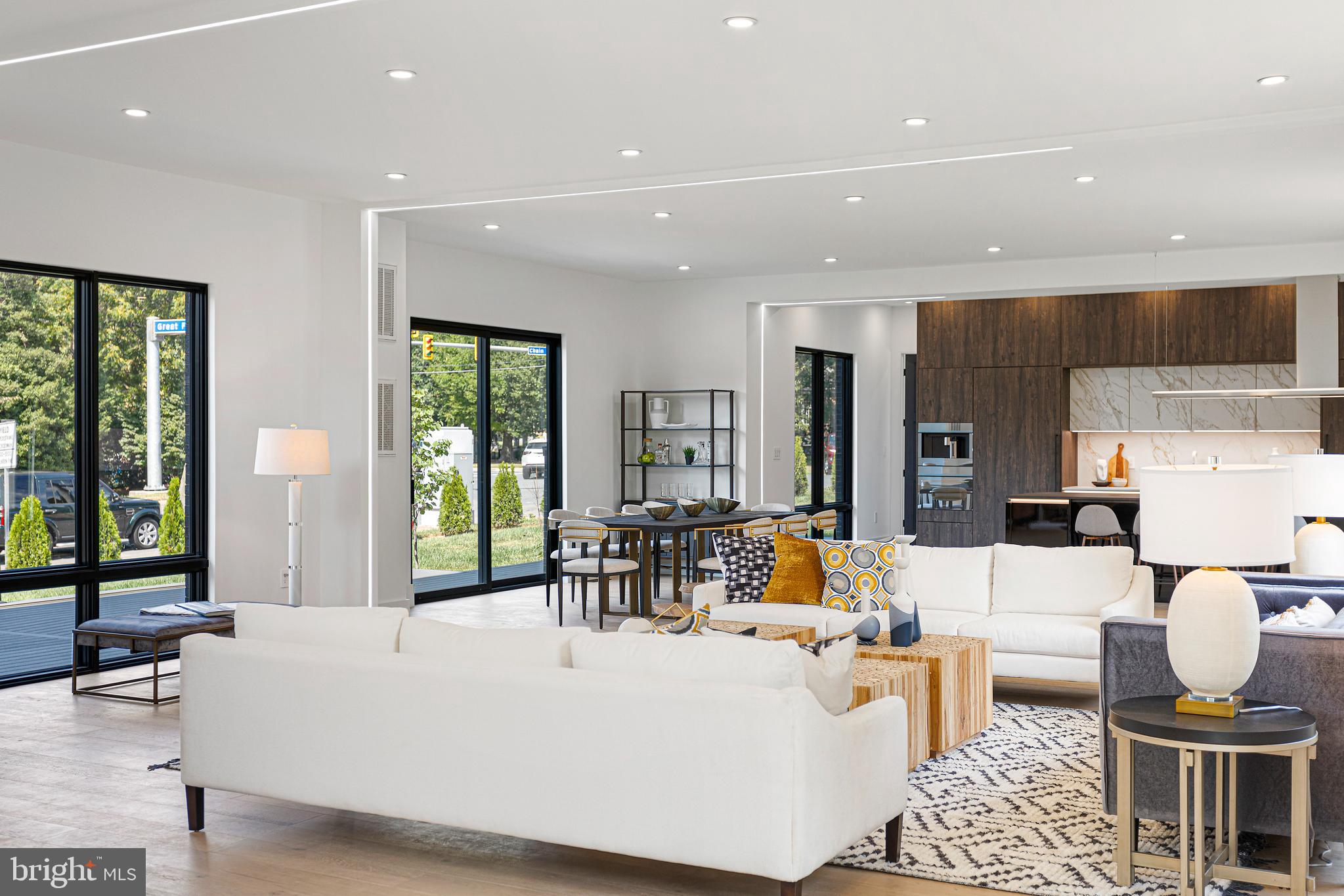 LEWINSVILLE - Residential