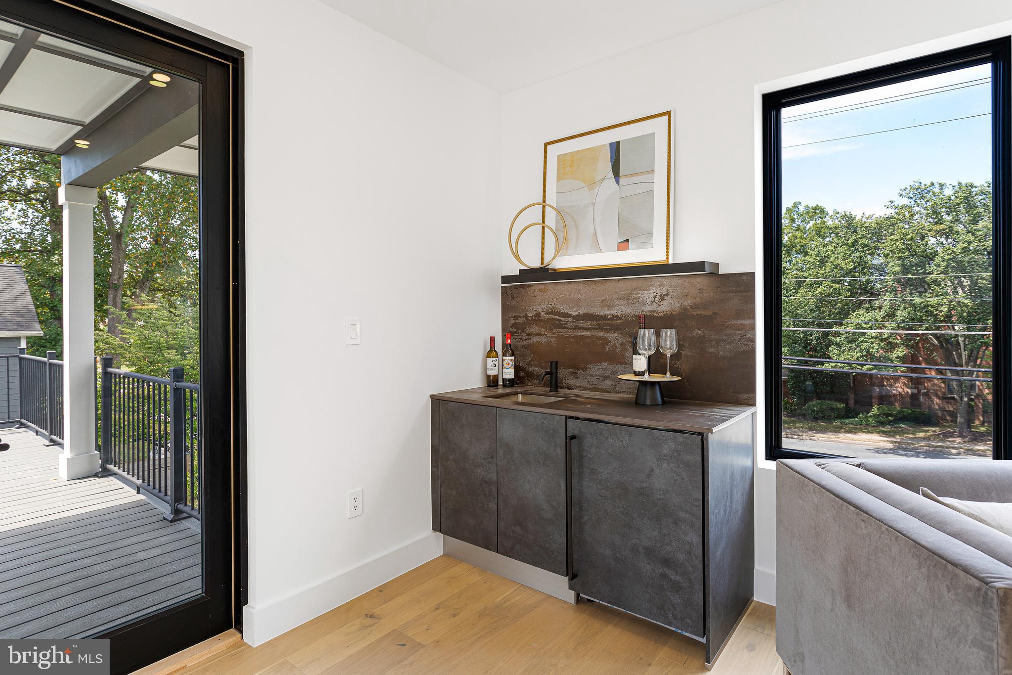 LEWINSVILLE - Residential