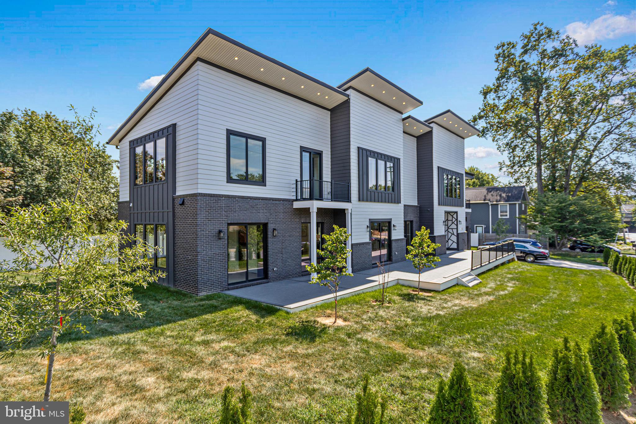 LEWINSVILLE - Residential