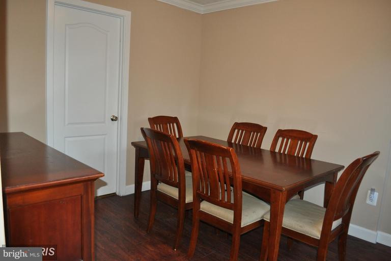 YORKSHIRE PARK - Residential Lease