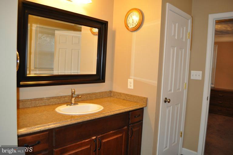 YORKSHIRE PARK - Residential Lease