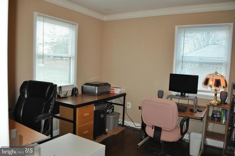 YORKSHIRE PARK - Residential Lease