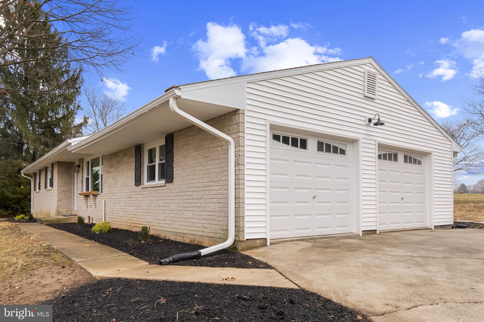 262 KATHY COURT