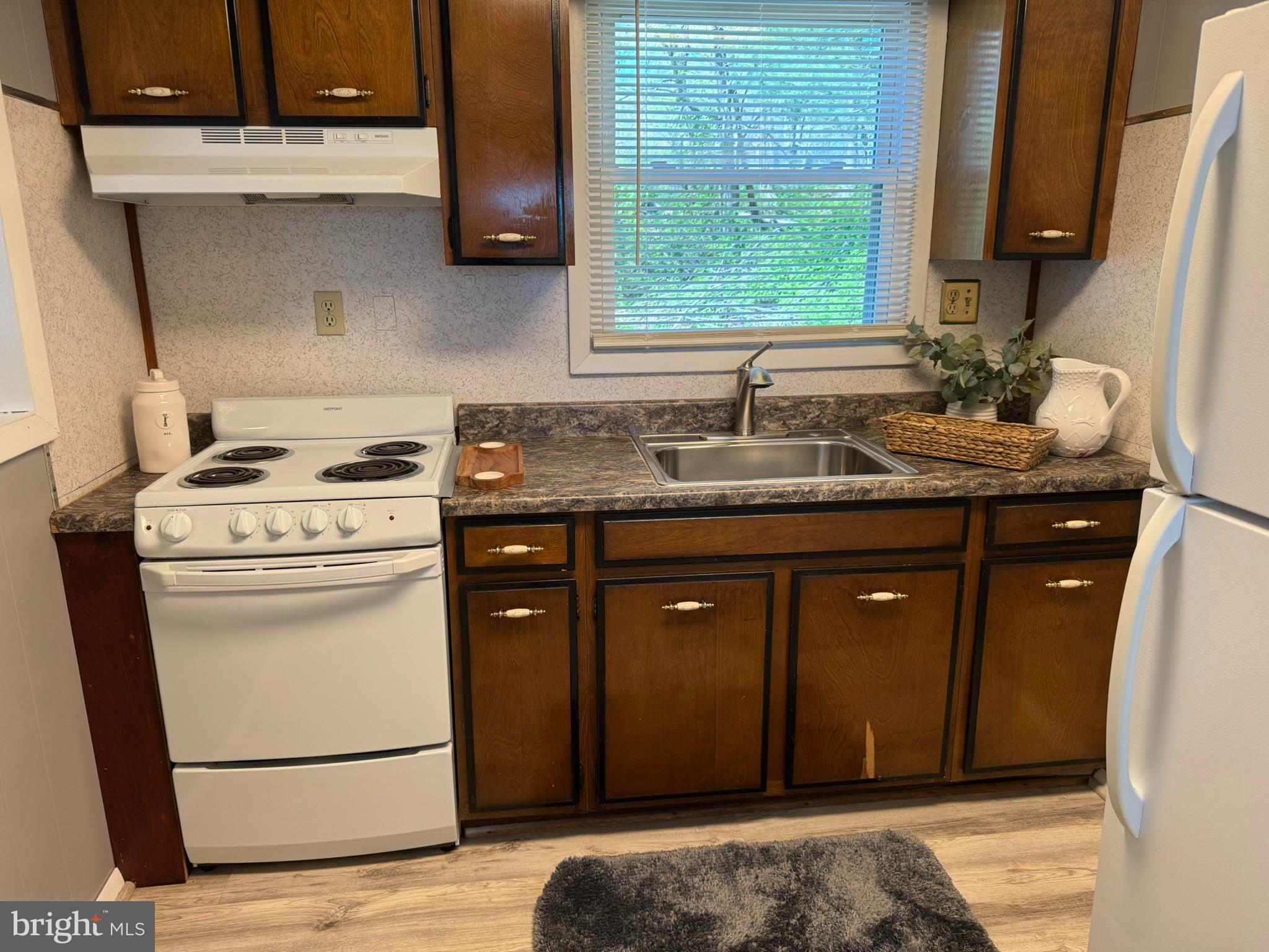 LIBERTYTOWN - Residential Lease