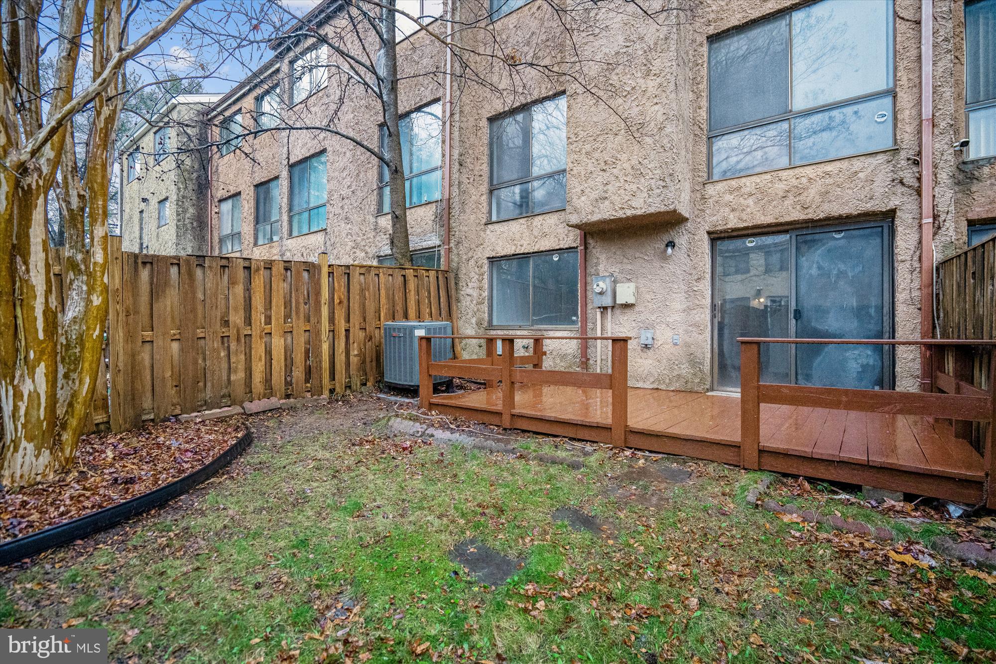 WINDSOR GREEN - Residential