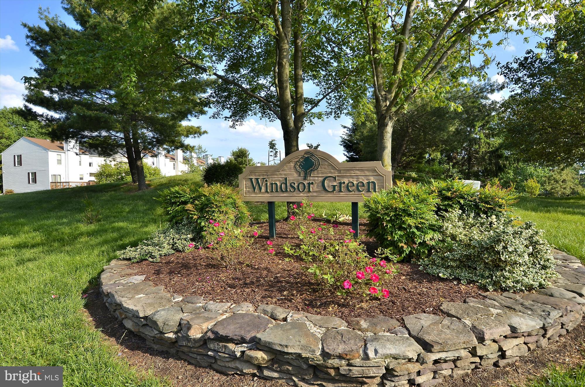 WINDSOR GREEN - Residential