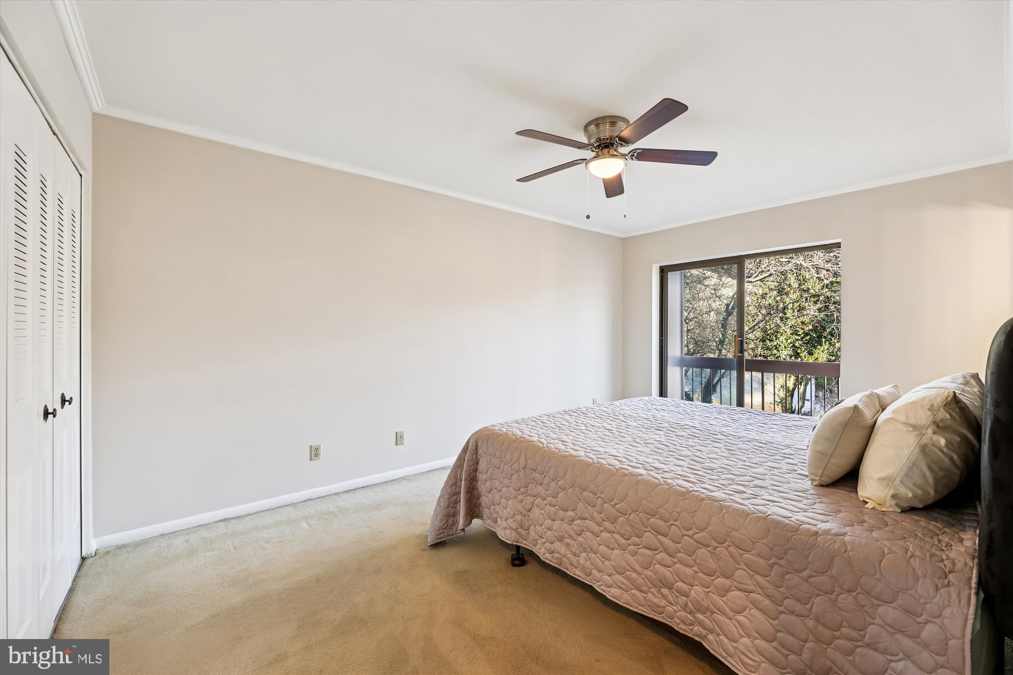 WINDSOR GREEN - Residential