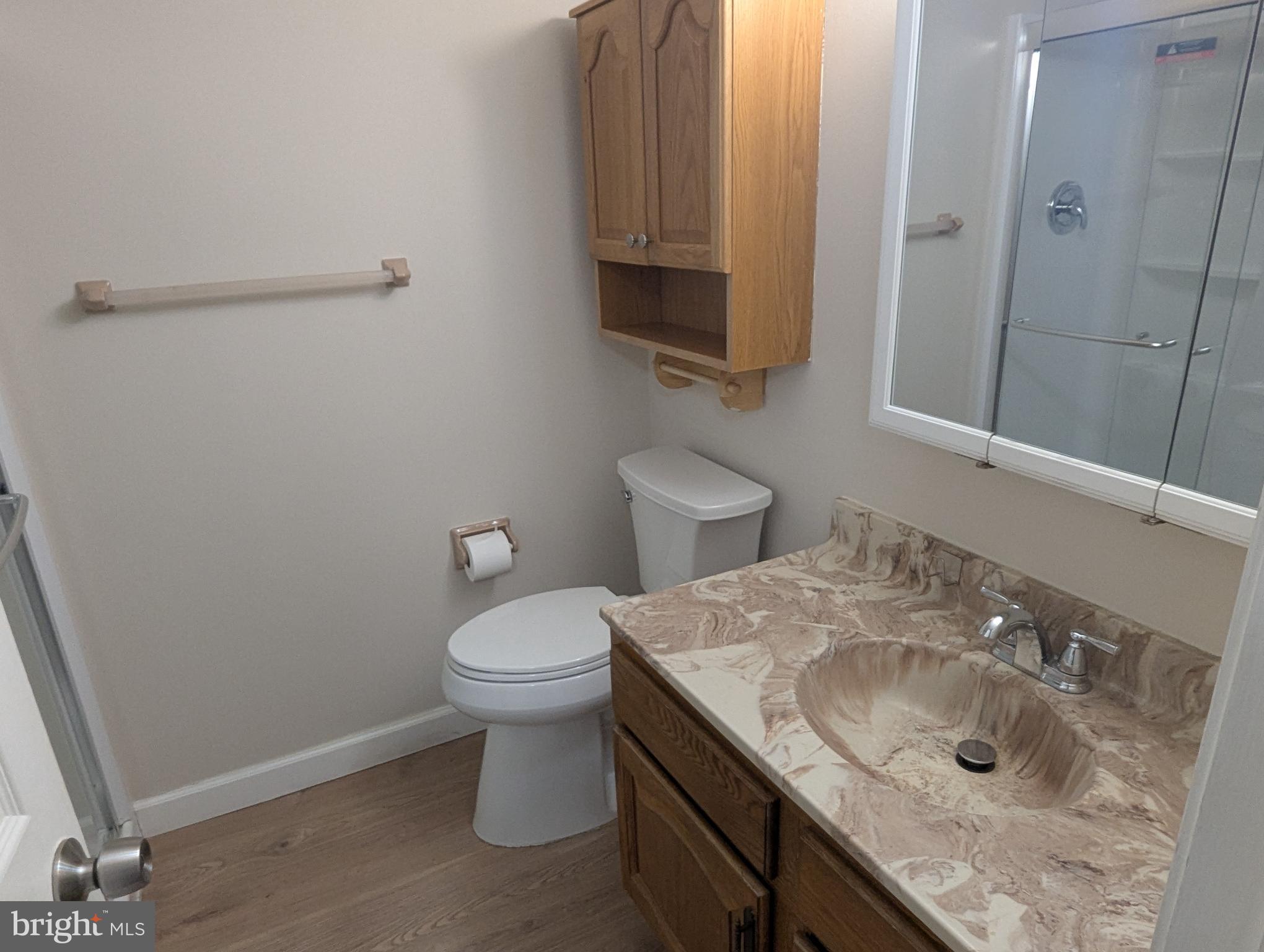 CHESTERBROOK/MNTVI - Residential Lease