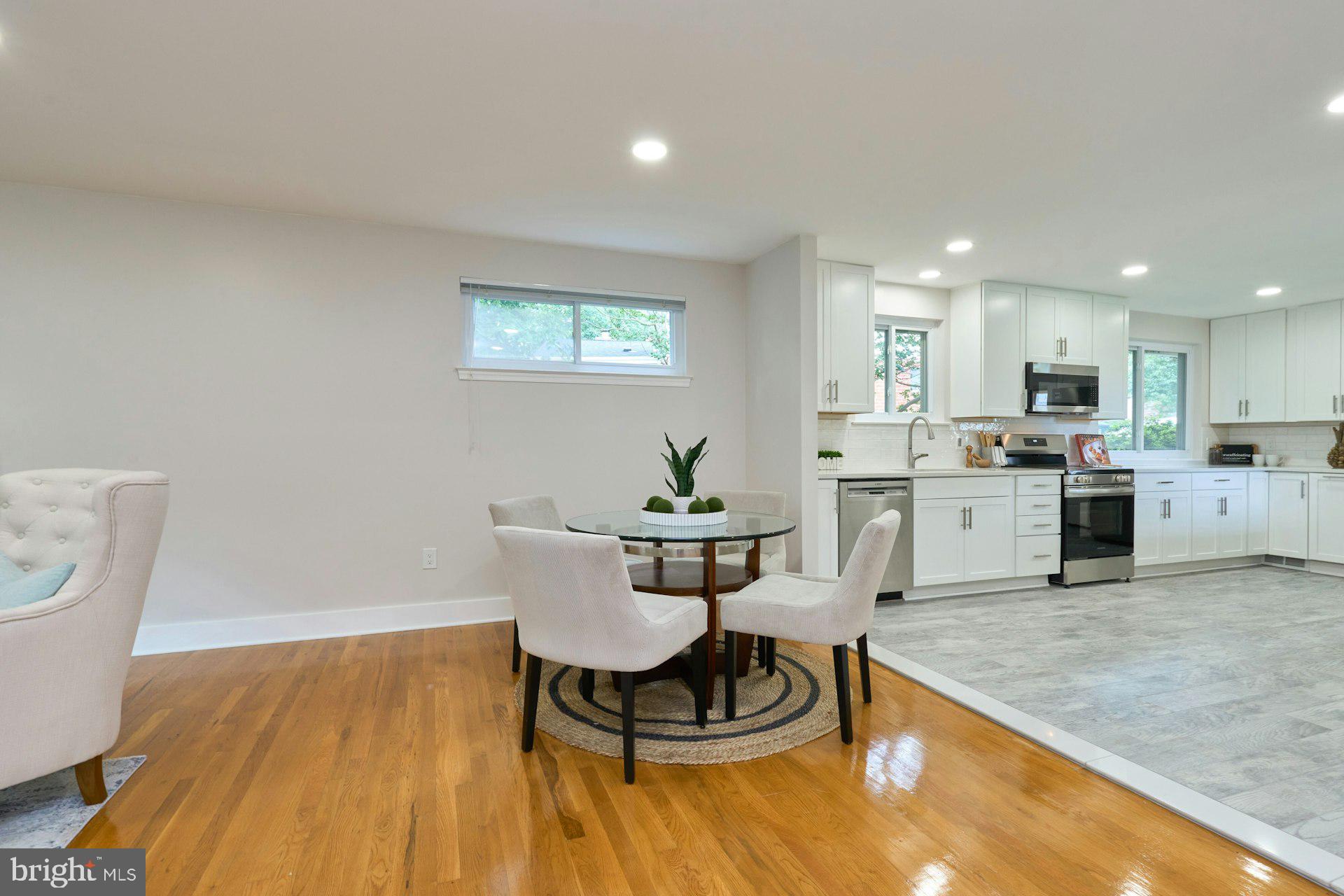 KINGS PARK WEST - Residential