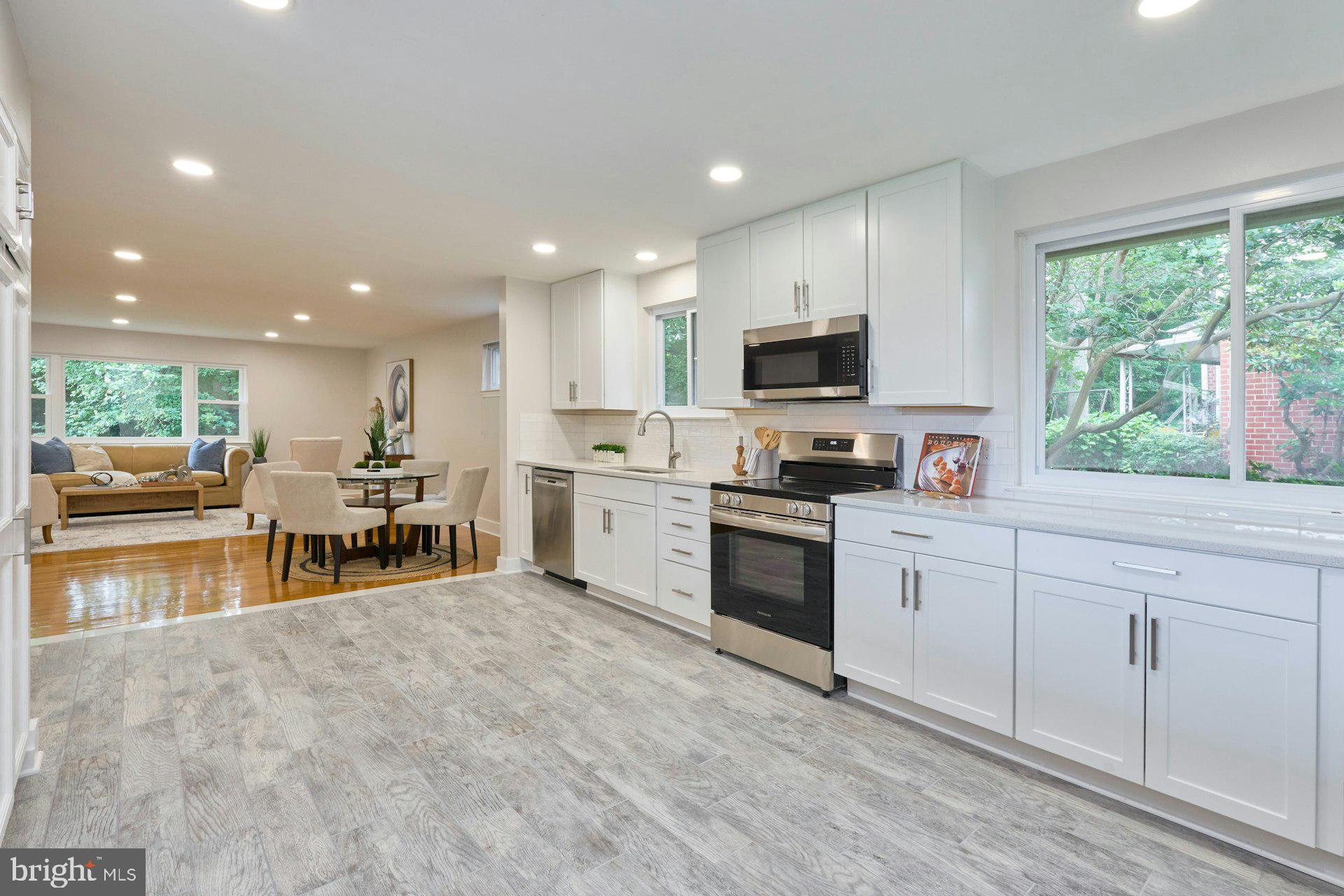 KINGS PARK WEST - Residential