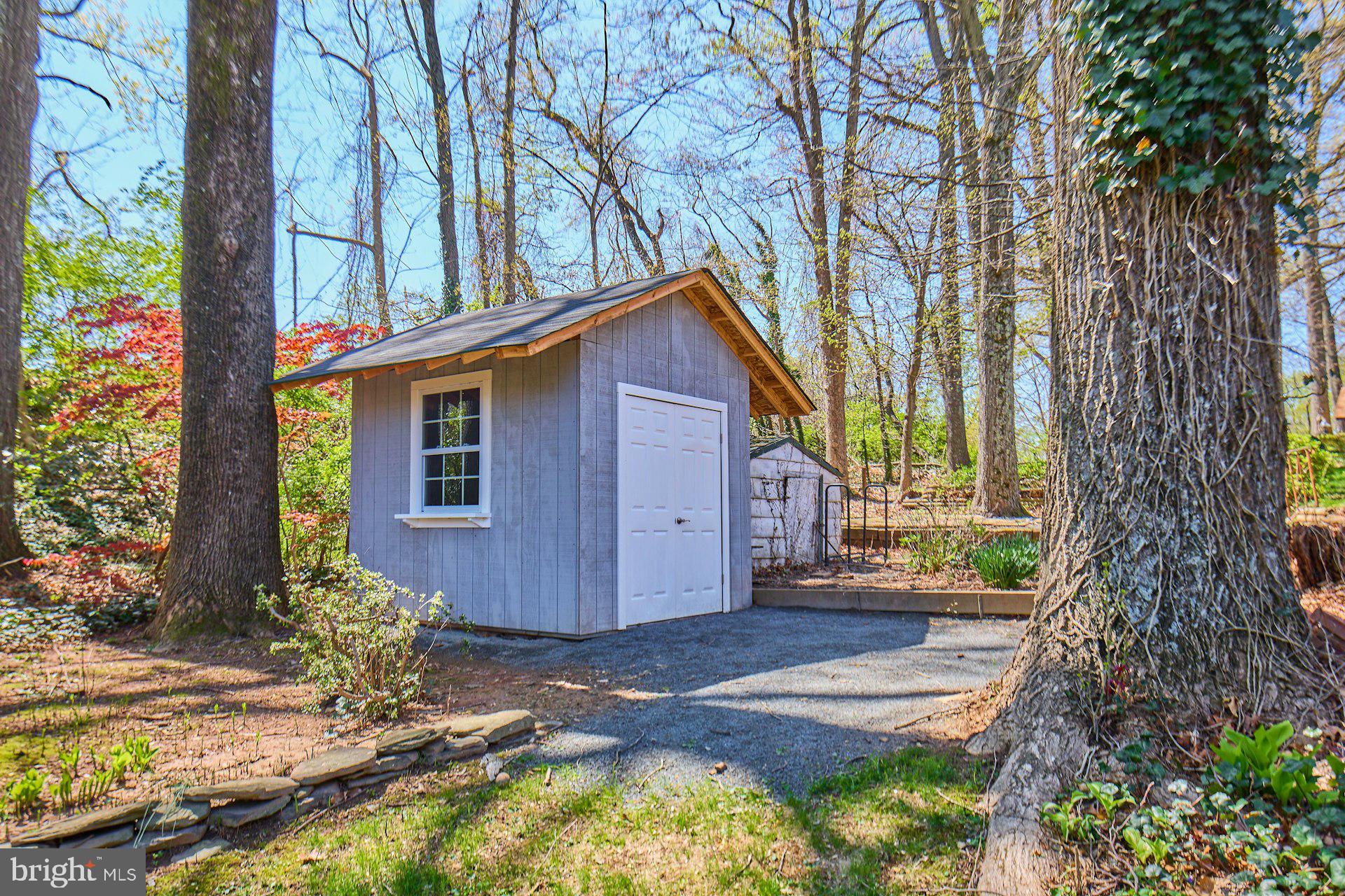 KINGS PARK WEST - Residential