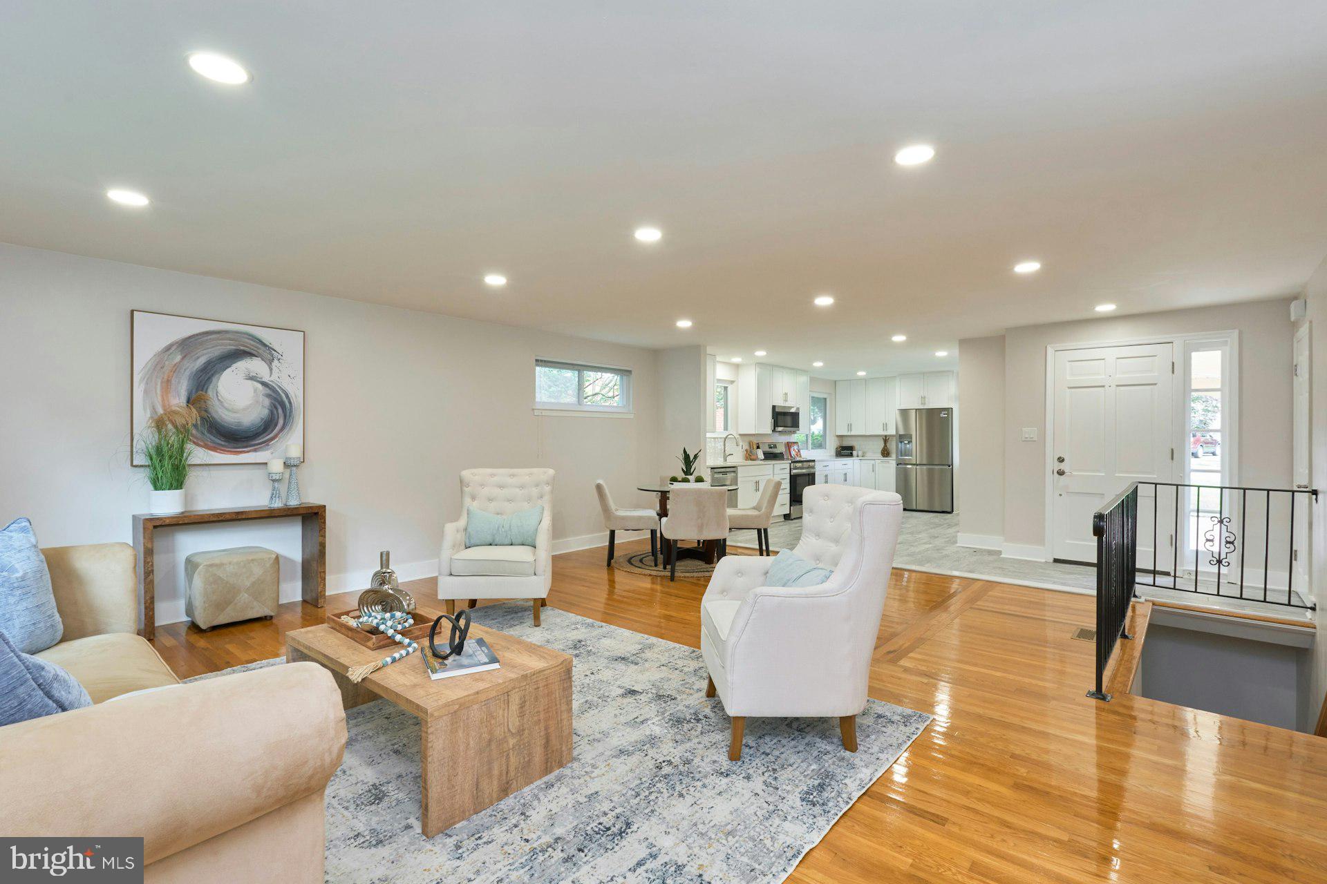 KINGS PARK WEST - Residential