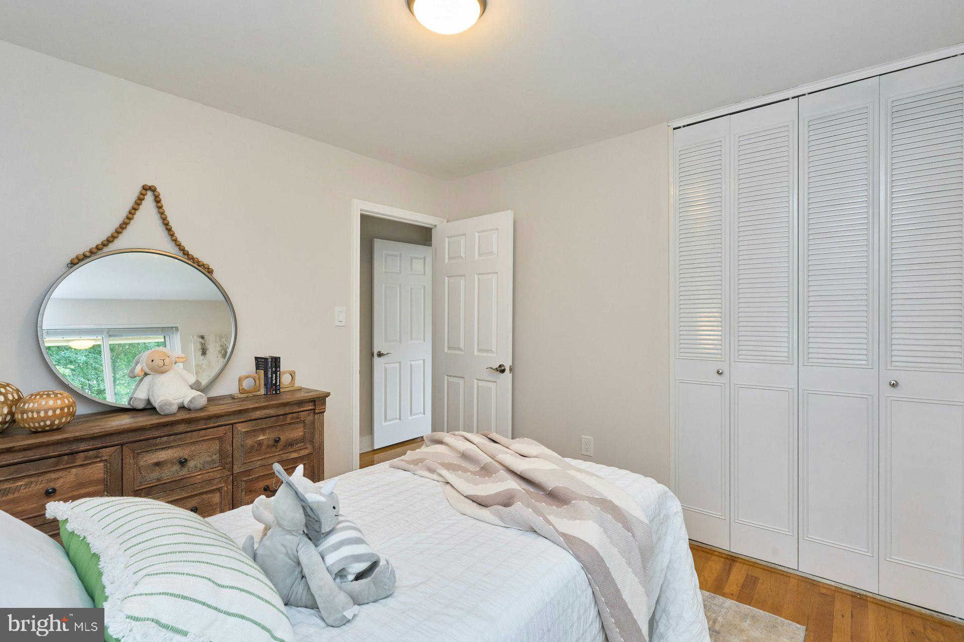 KINGS PARK WEST - Residential