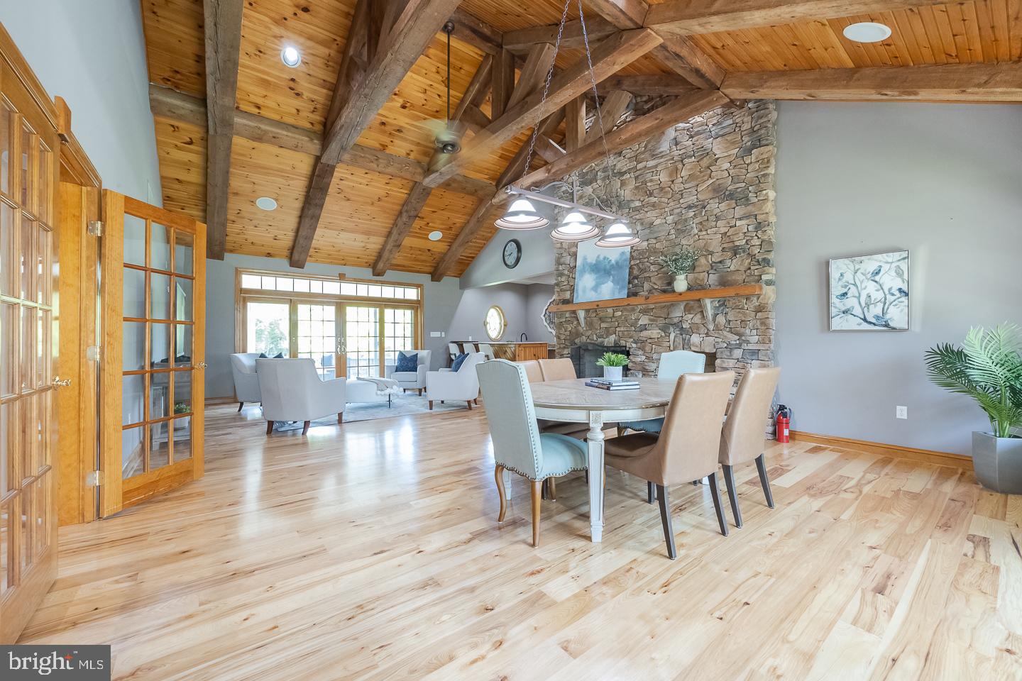 LITTLE CREEK - Residential