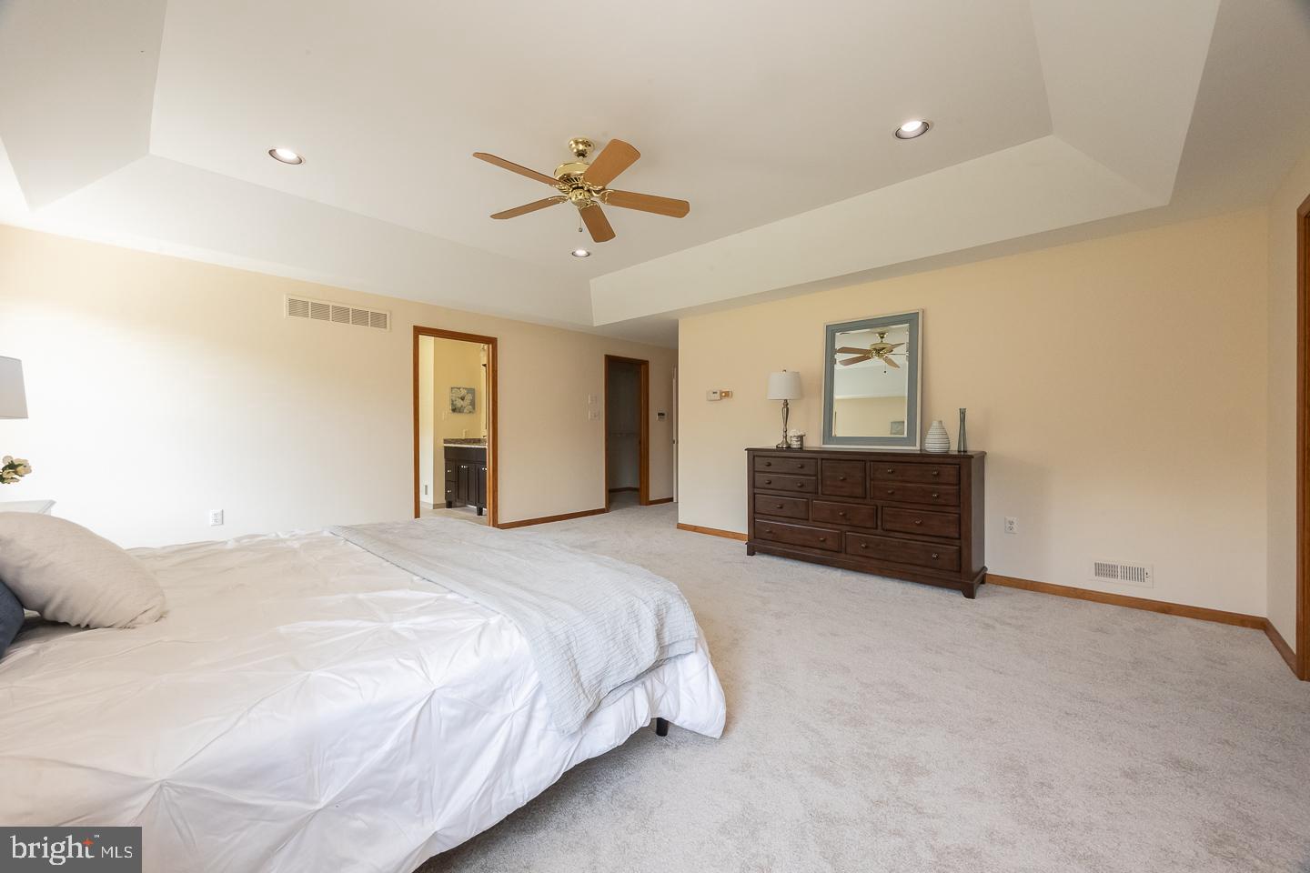 LITTLE CREEK - Residential