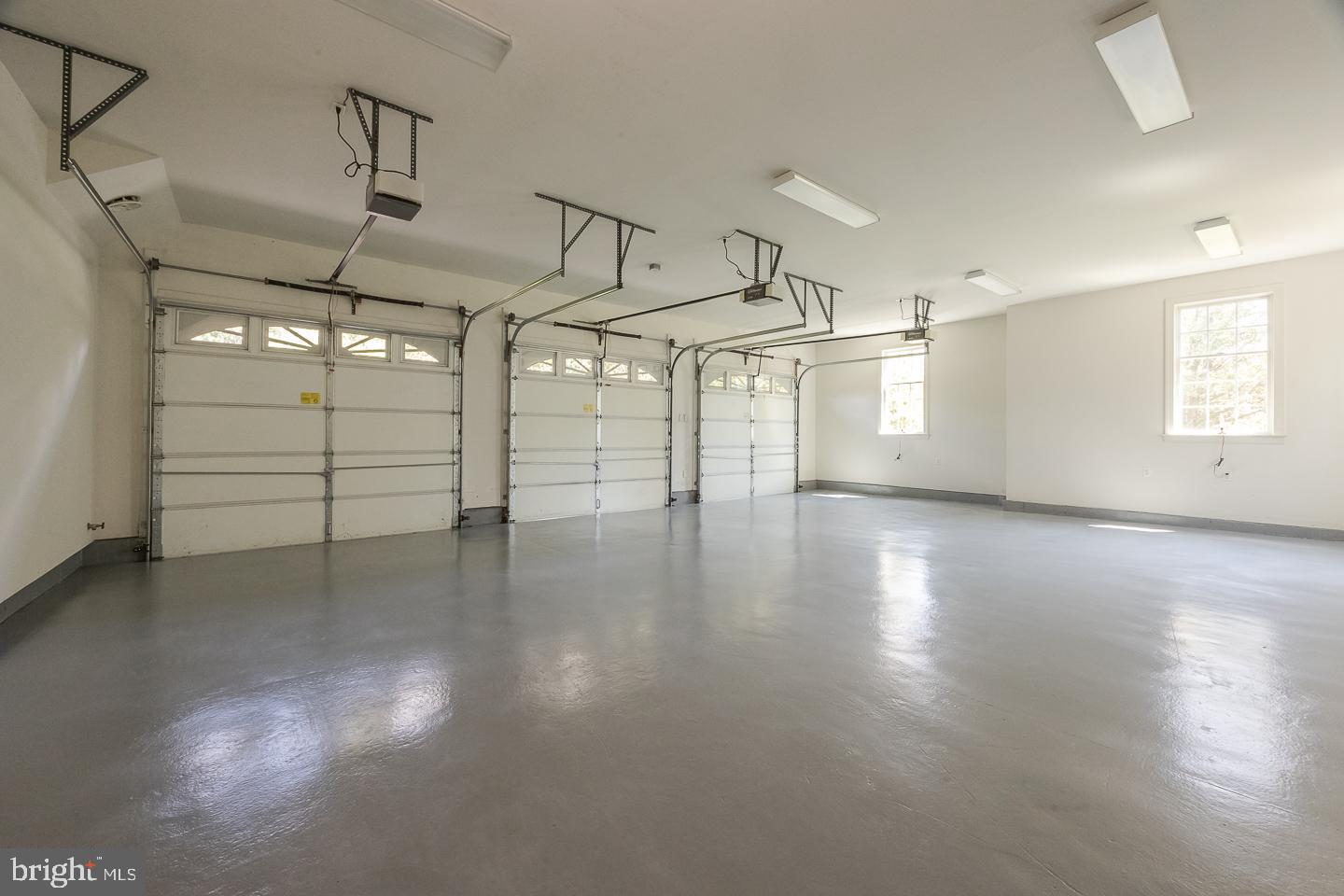 LITTLE CREEK - Residential