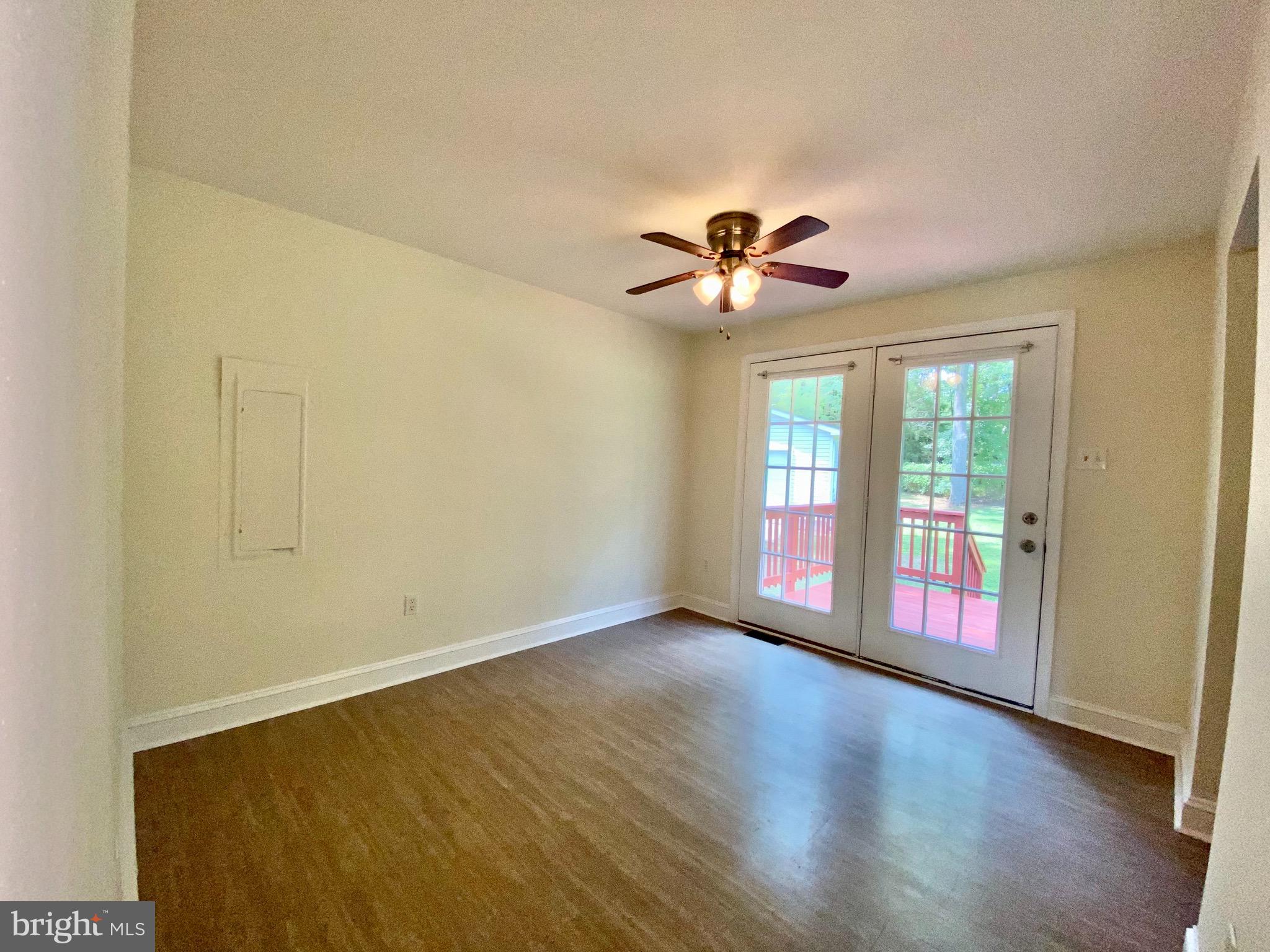 BIRCH MANOR - Residential