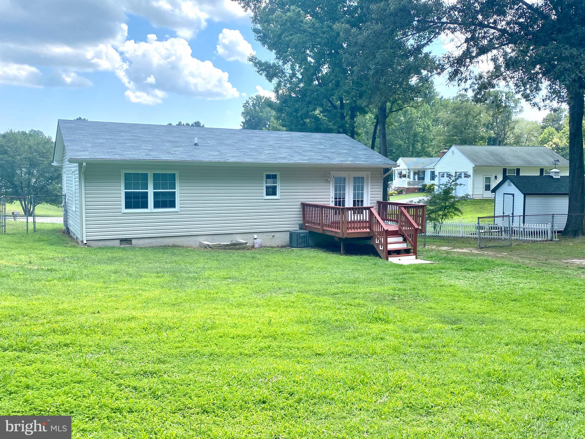 BIRCH MANOR - Residential