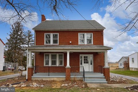 2017 OLD PHILADELPHIA PIKE SMOKETOWN PA 17576