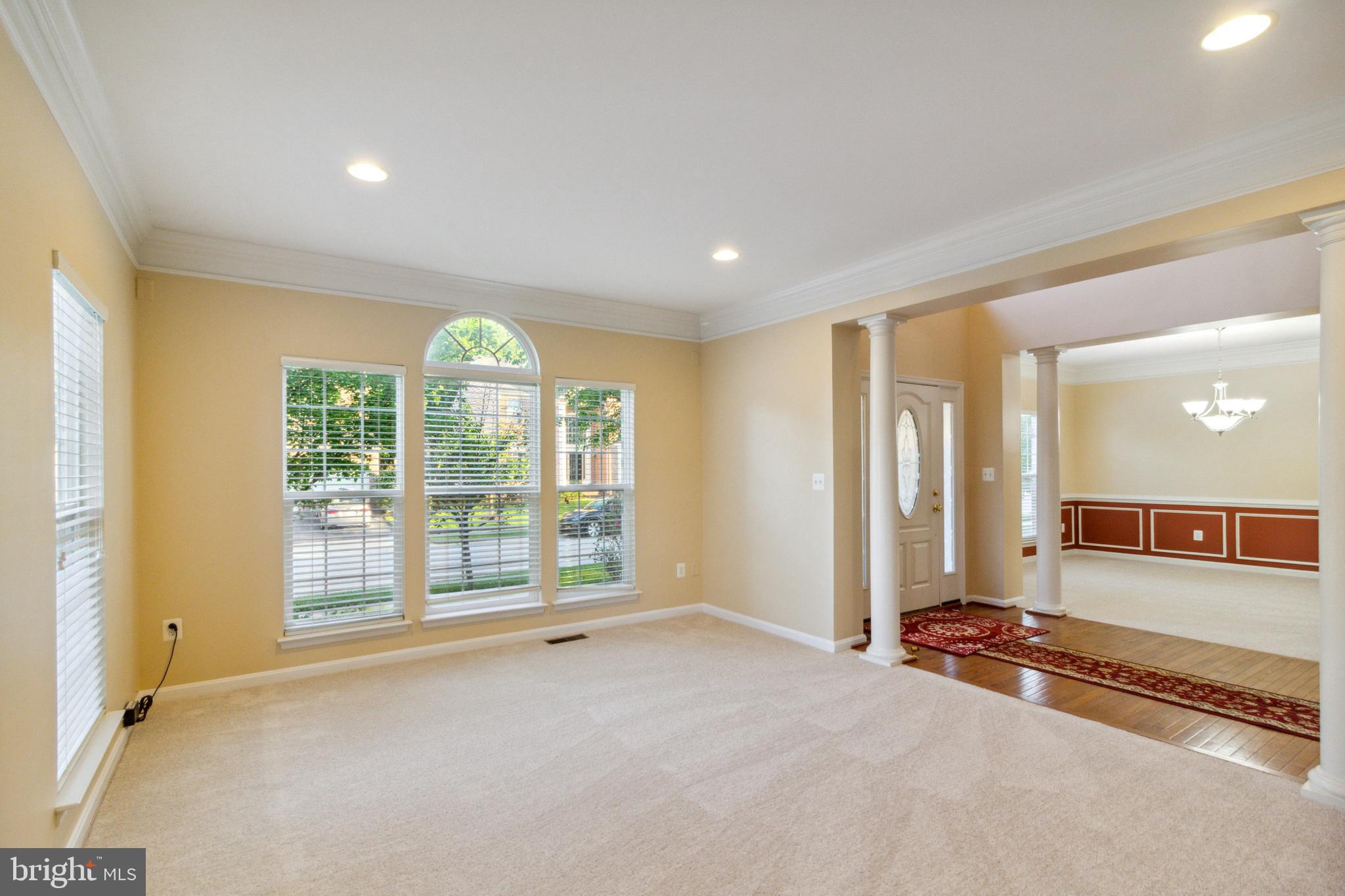 CASCADE OVERLOOK - Residential