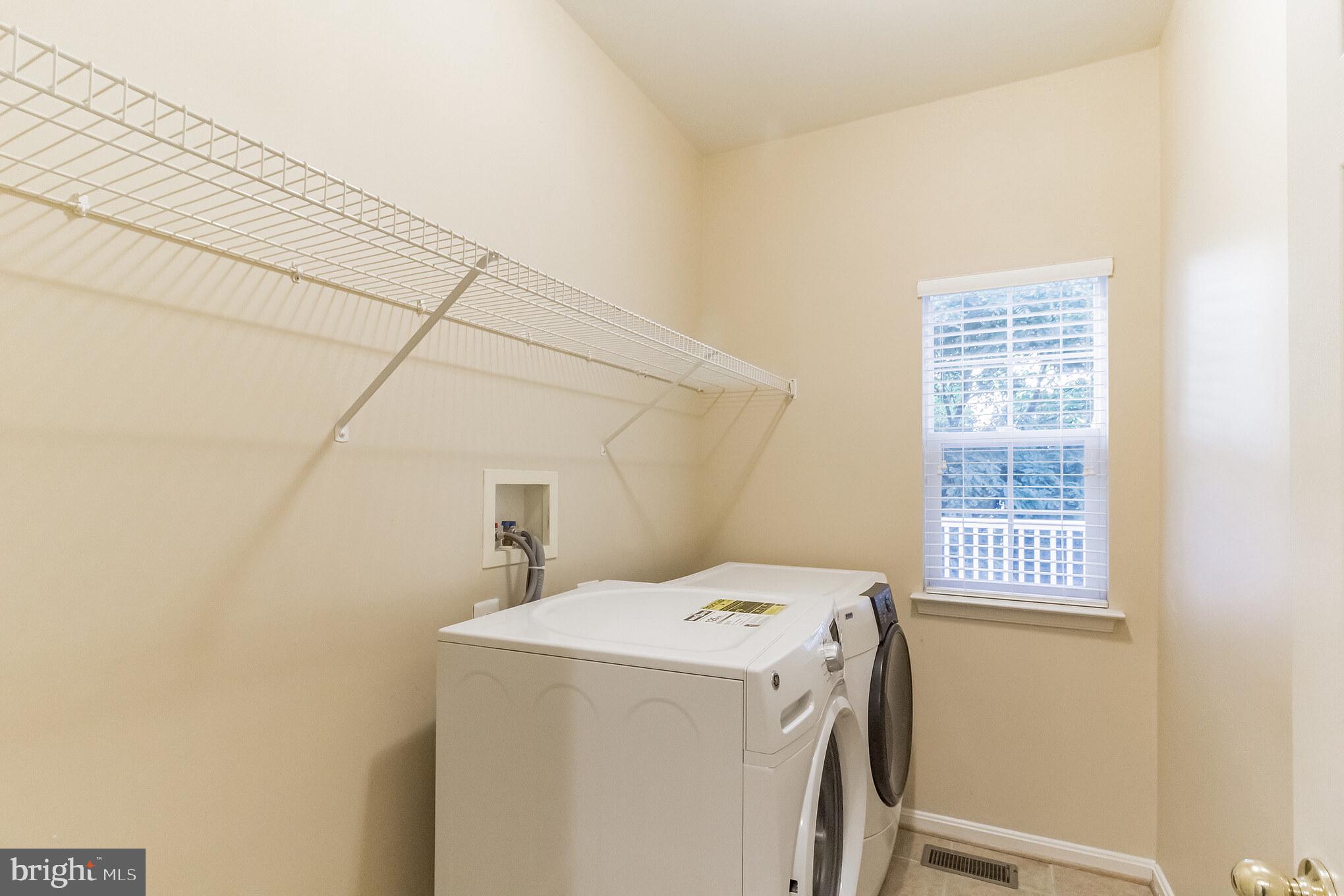 CASCADE OVERLOOK - Residential