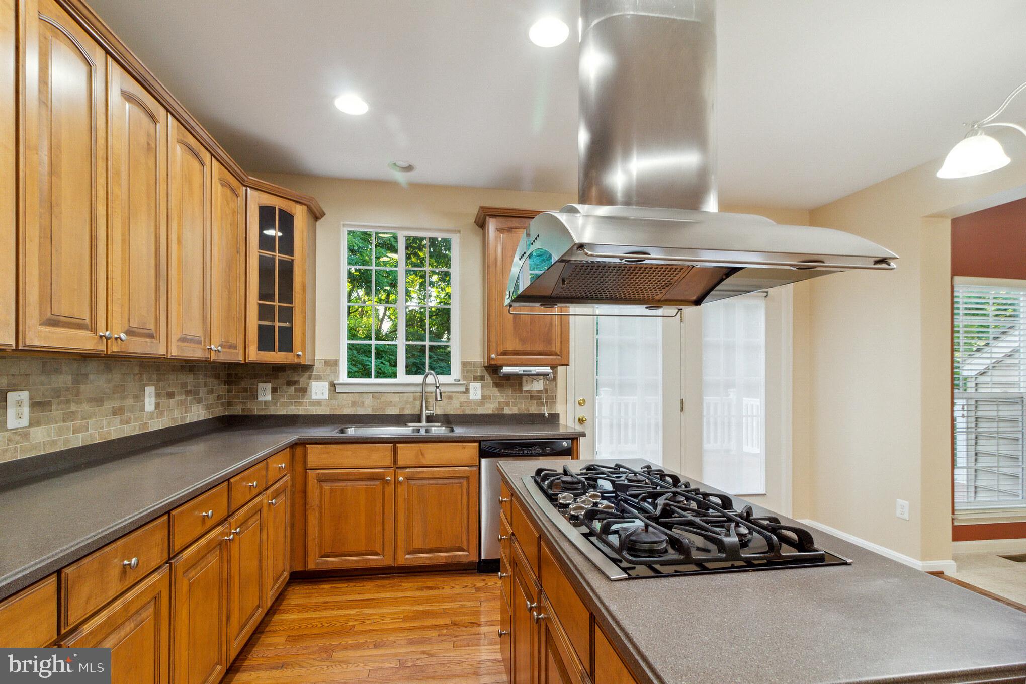 CASCADE OVERLOOK - Residential