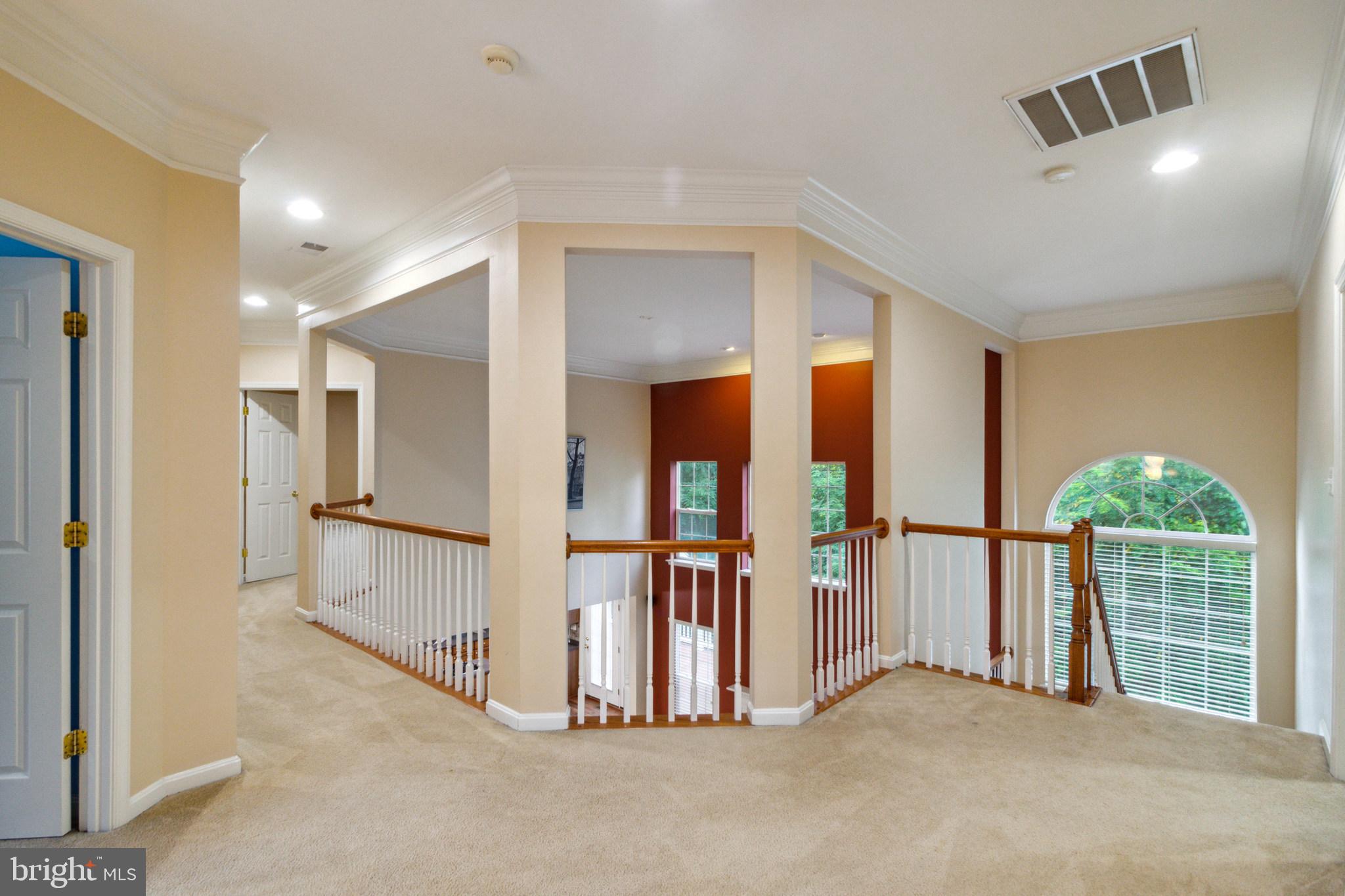 CASCADE OVERLOOK - Residential