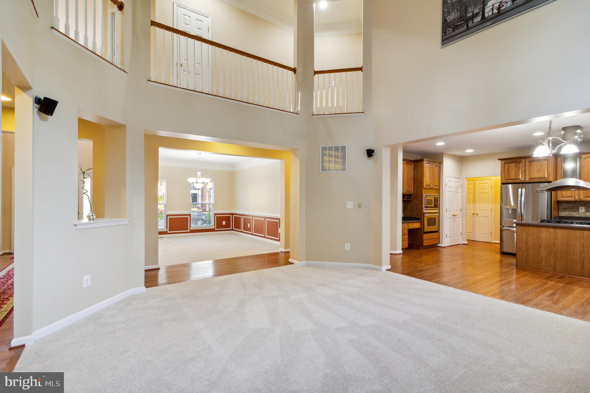 CASCADE OVERLOOK - Residential