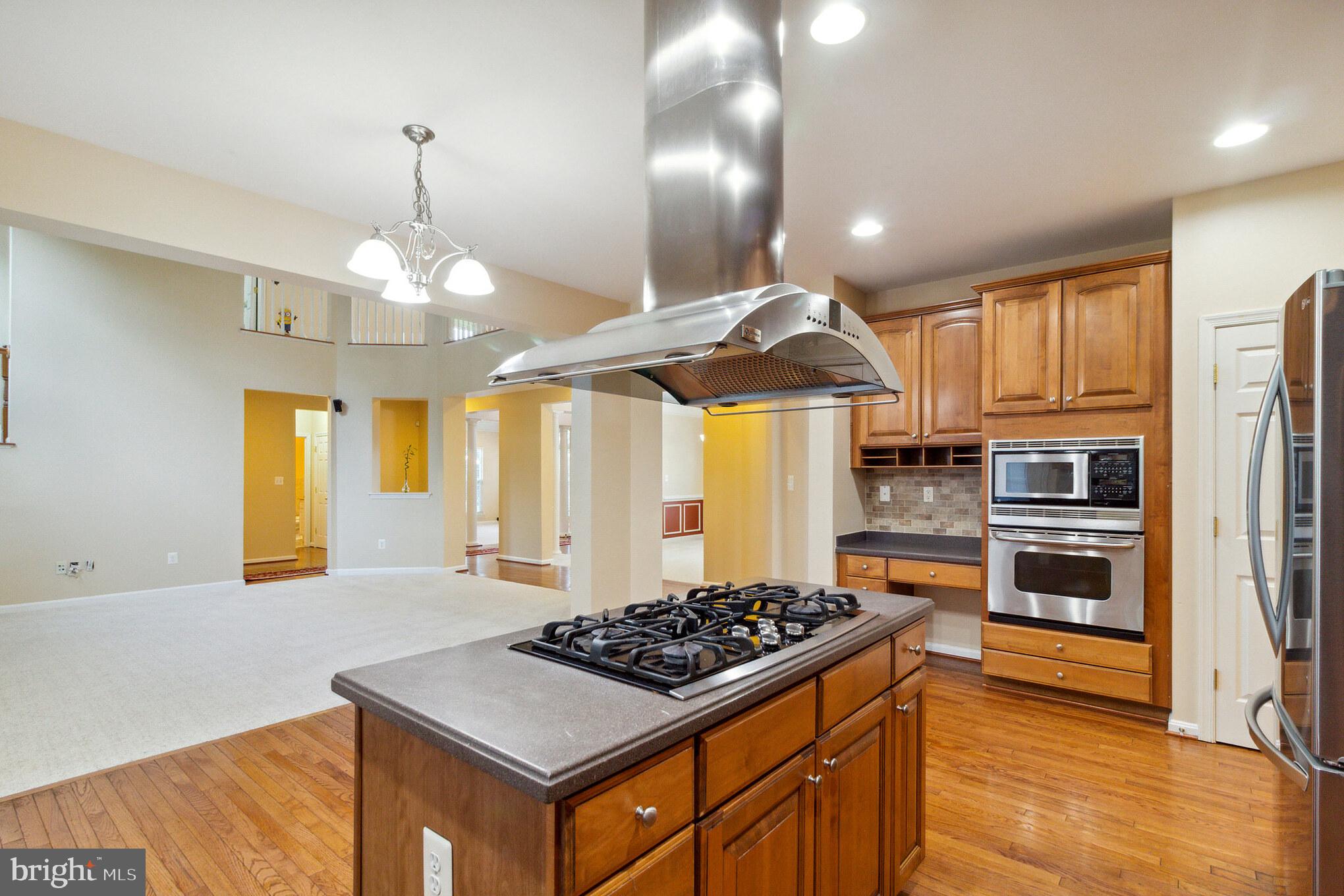 CASCADE OVERLOOK - Residential