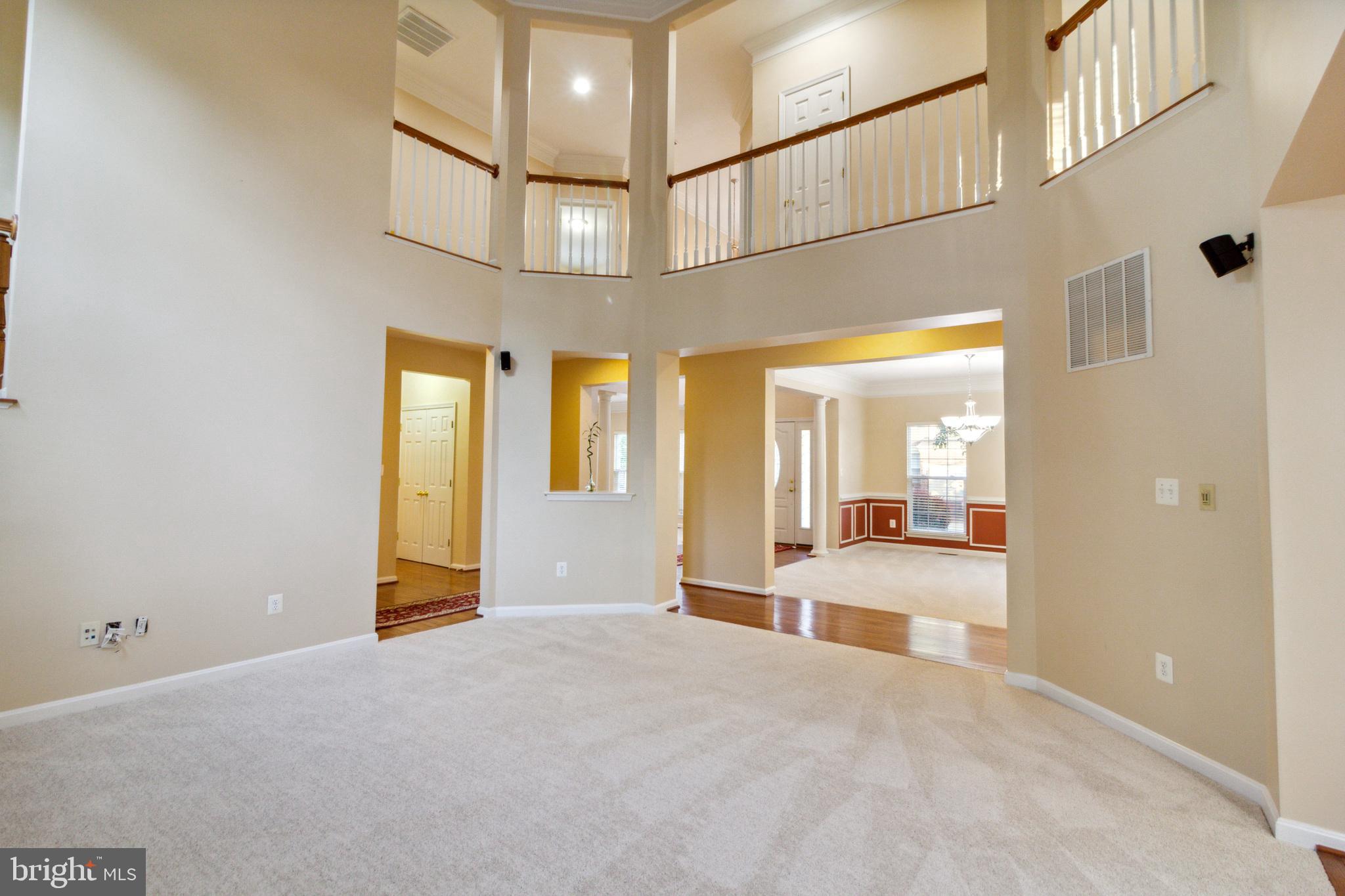 CASCADE OVERLOOK - Residential